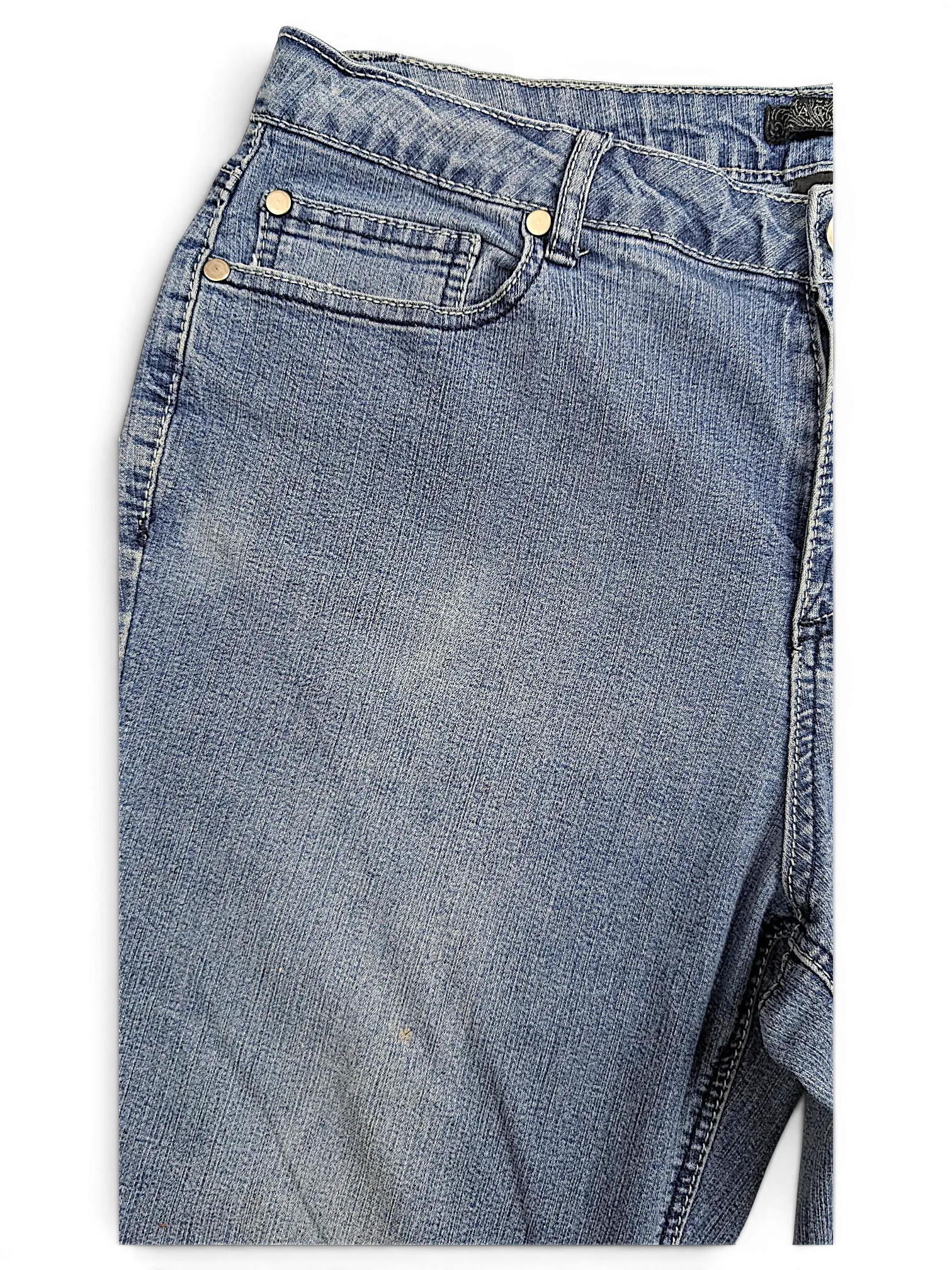 JAKE & IPI Baccini straight leg jeans in medium wash blue denim with classic five-pocket styling and metal rivets.