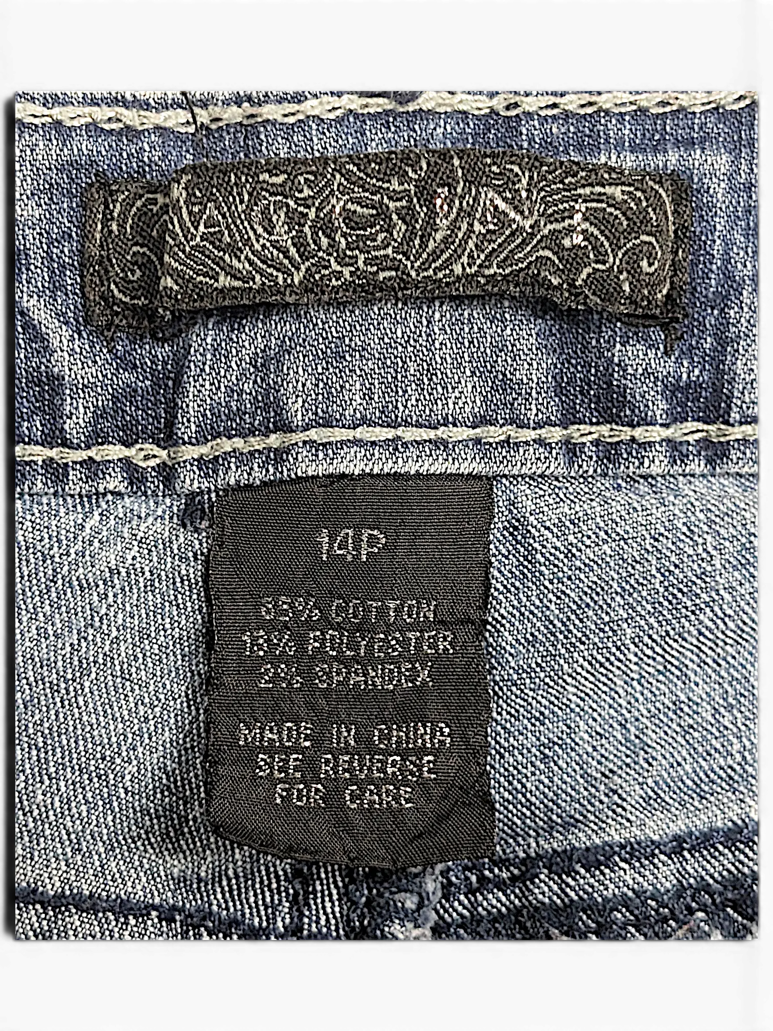 JAKE & IPI Baccini straight leg jeans featuring a blue denim fabric with contrast stitching and size 14P label