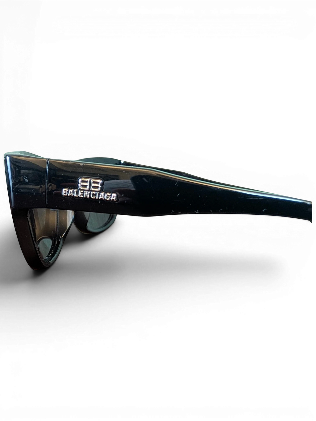 JAKE & IPI Balenciaga 0211S 001 black sunglasses with silver BB logo on the temple