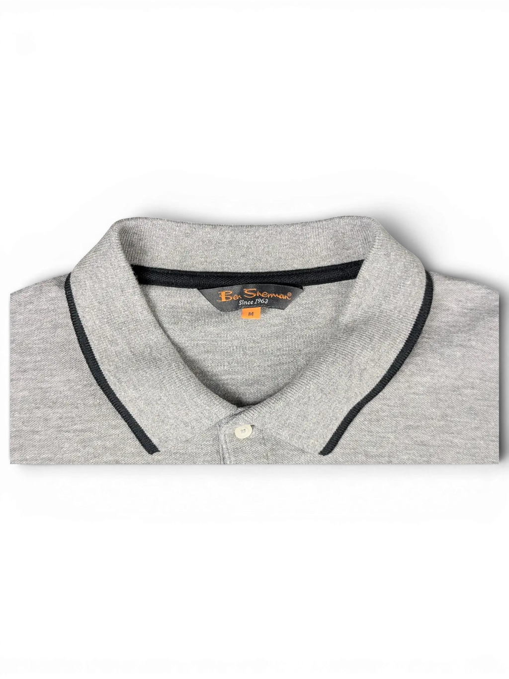 JAKE & IPI pre-owned Ben Sherman grey polo shirt with black collar tipping and branded neck label