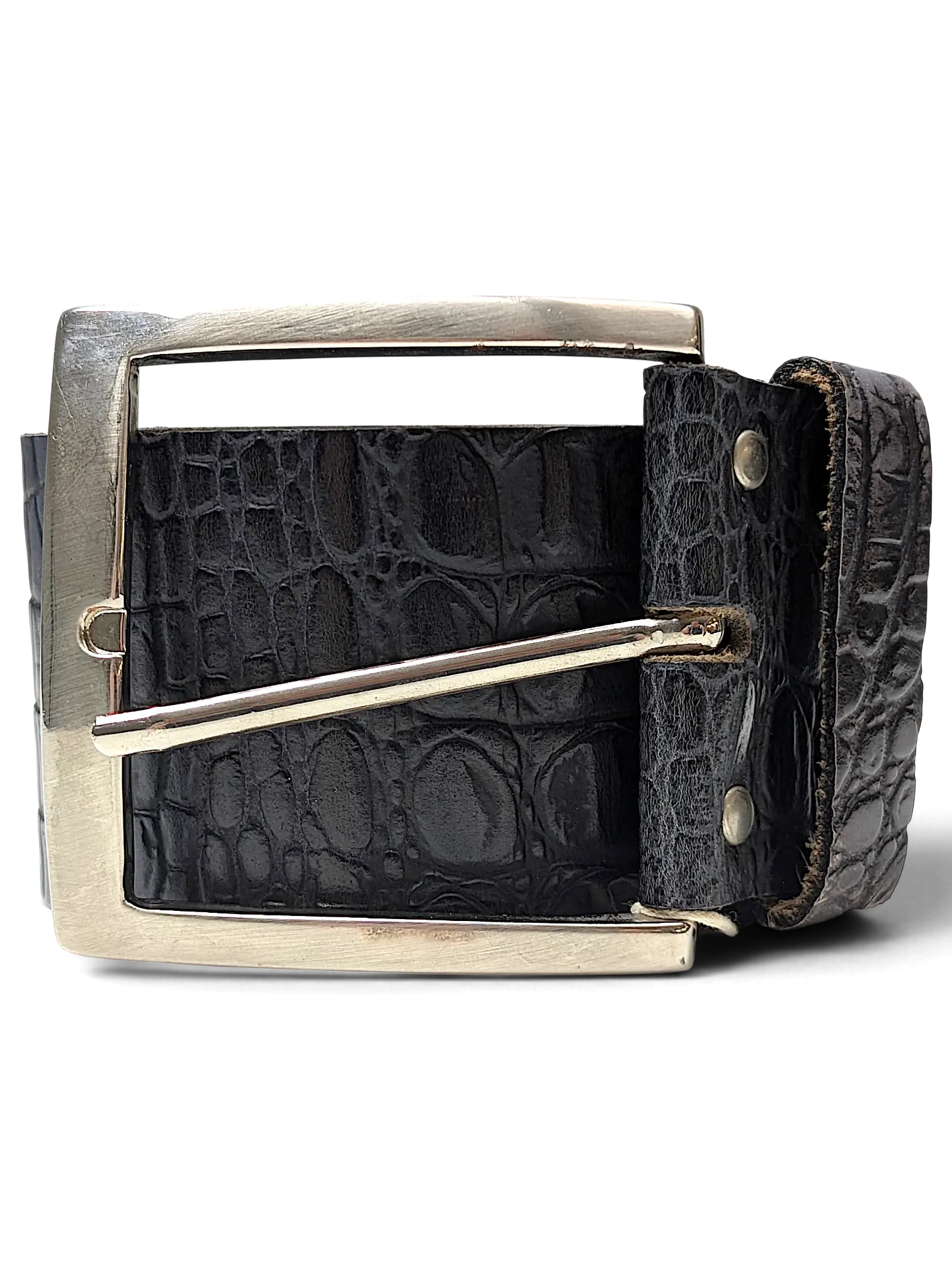 JAKE & IPI black alligator embossed leather belt with a large silver-tone rectangular buckle in Y2K style.