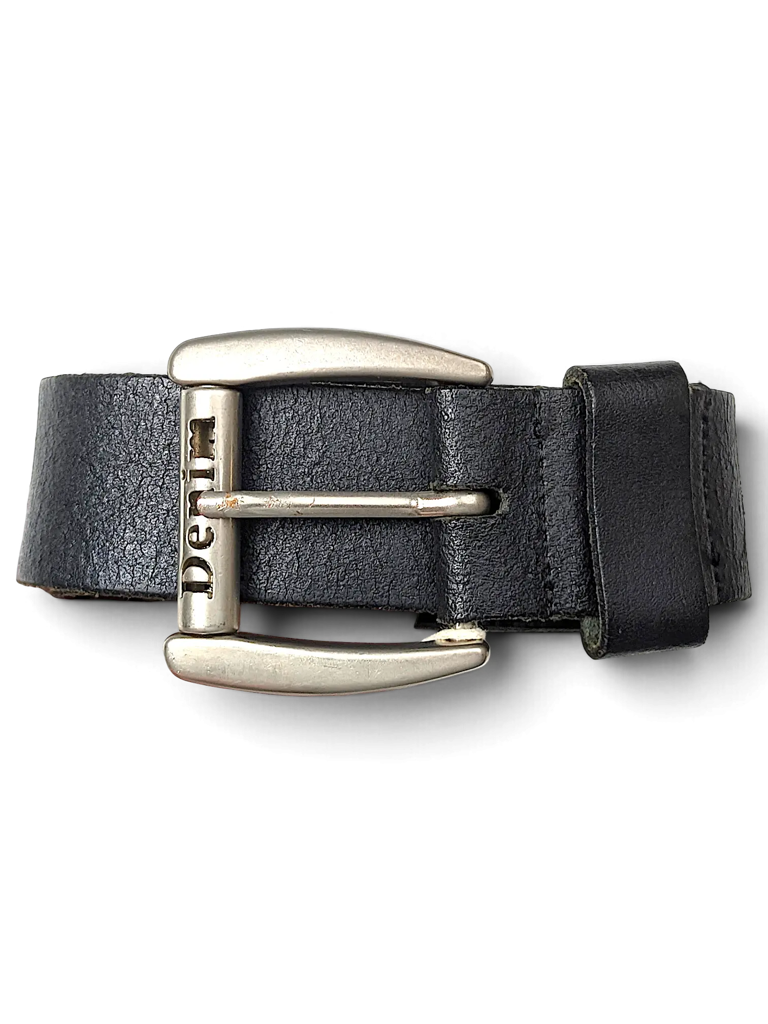 JAKE & IPI black distressed leather belt with a silver metal buckle featuring Denim branding