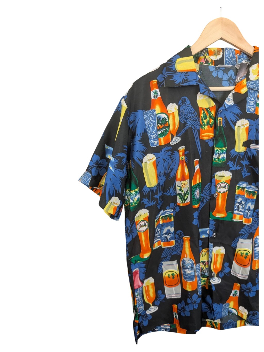 JAKE & IPI King Kahema Hawaiian shirt in black featuring a vibrant beer bottle and tropical palm tree print