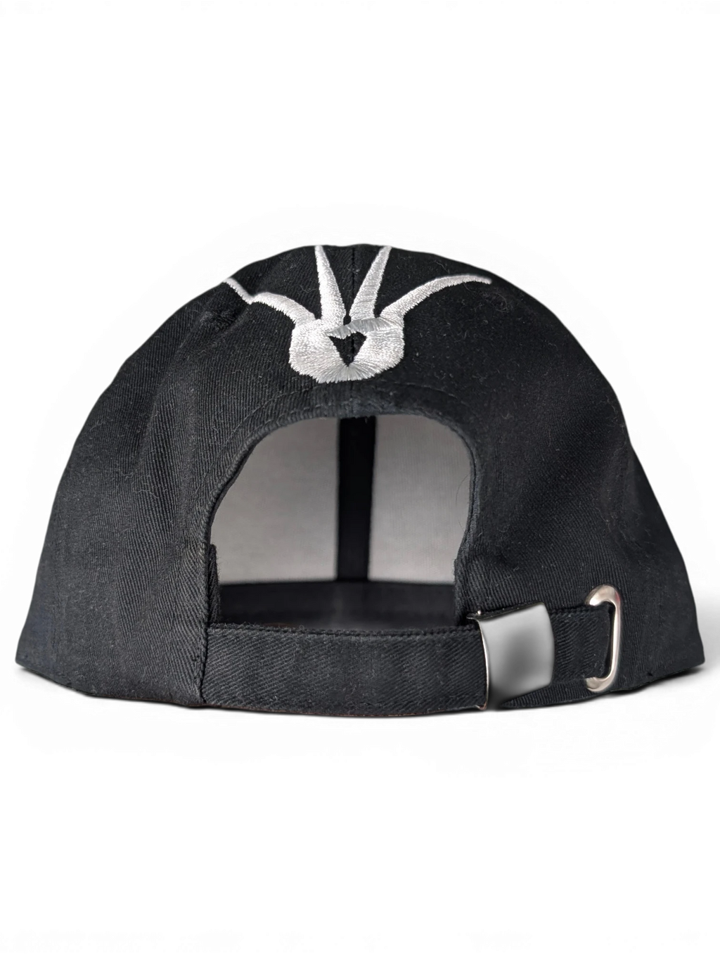 JAKE & IPI black IBE Vain cap with white embroidered logo detail on the back and adjustable metal strap closure