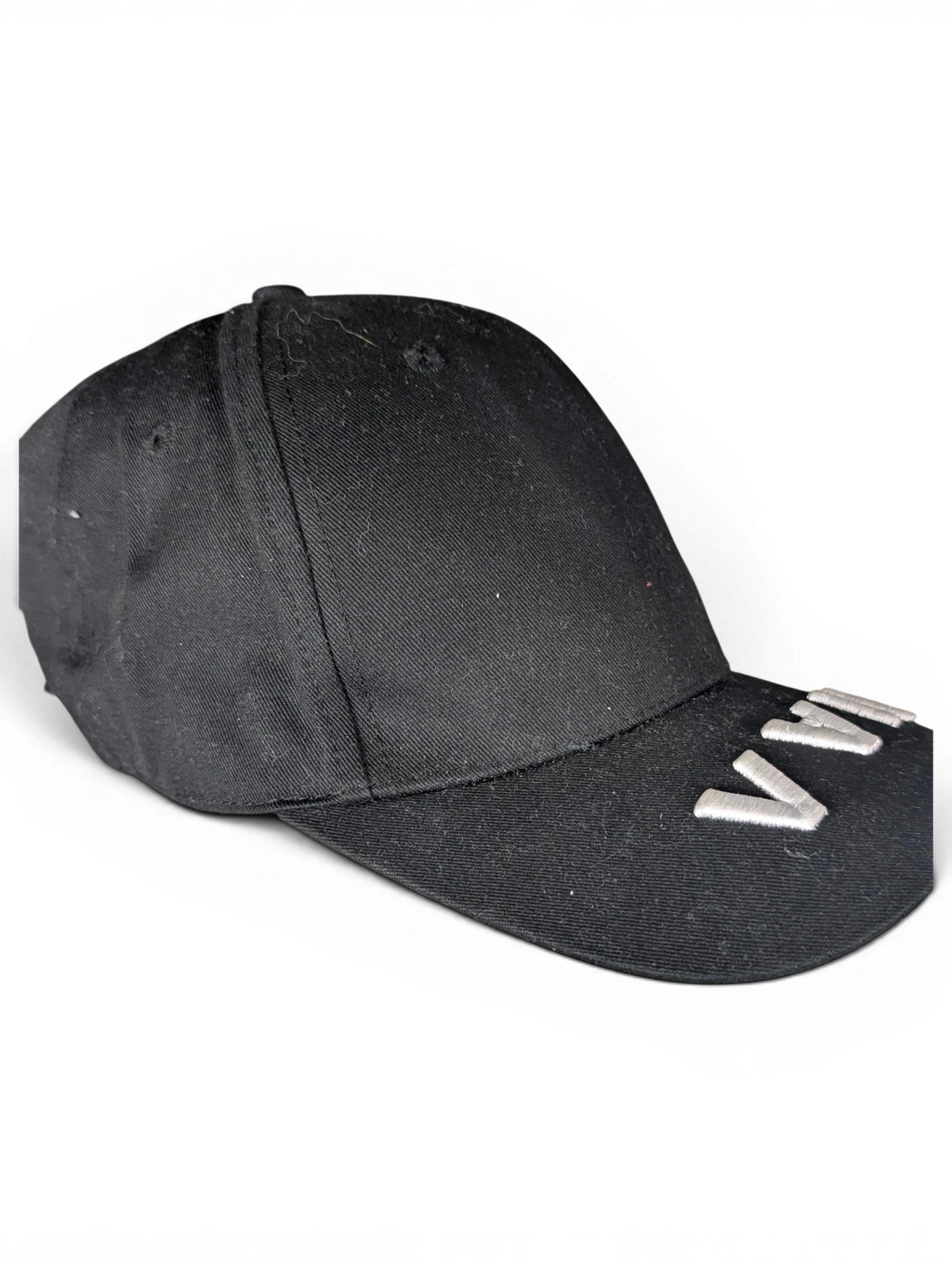 JAKE & IPI black IBE Vain cap with white embroidered lettering on the brim