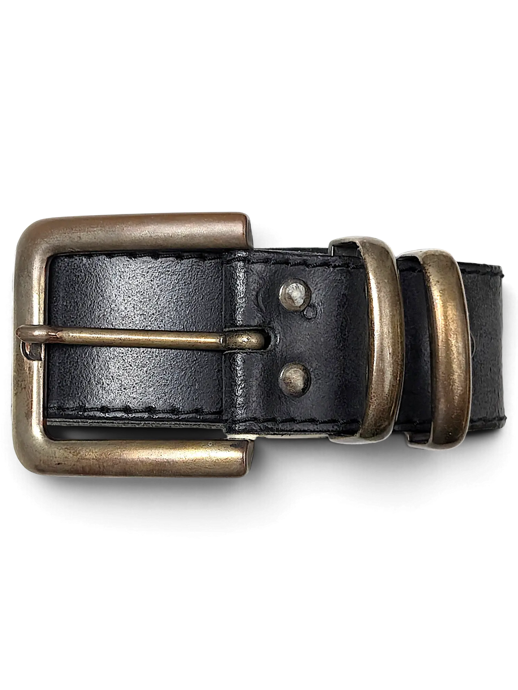 JAKE & IPI black leather belt featuring a rustic brass-toned buckle and double loops, handcrafted in France.