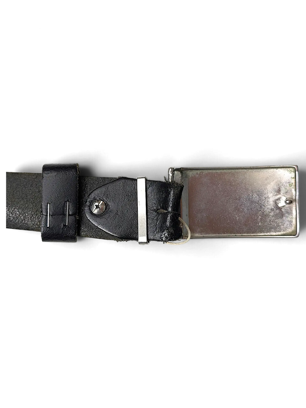 JAKE & IPI Jeans Fritz black leather belt featuring a rectangular silver metal buckle and a sturdy strap loop.