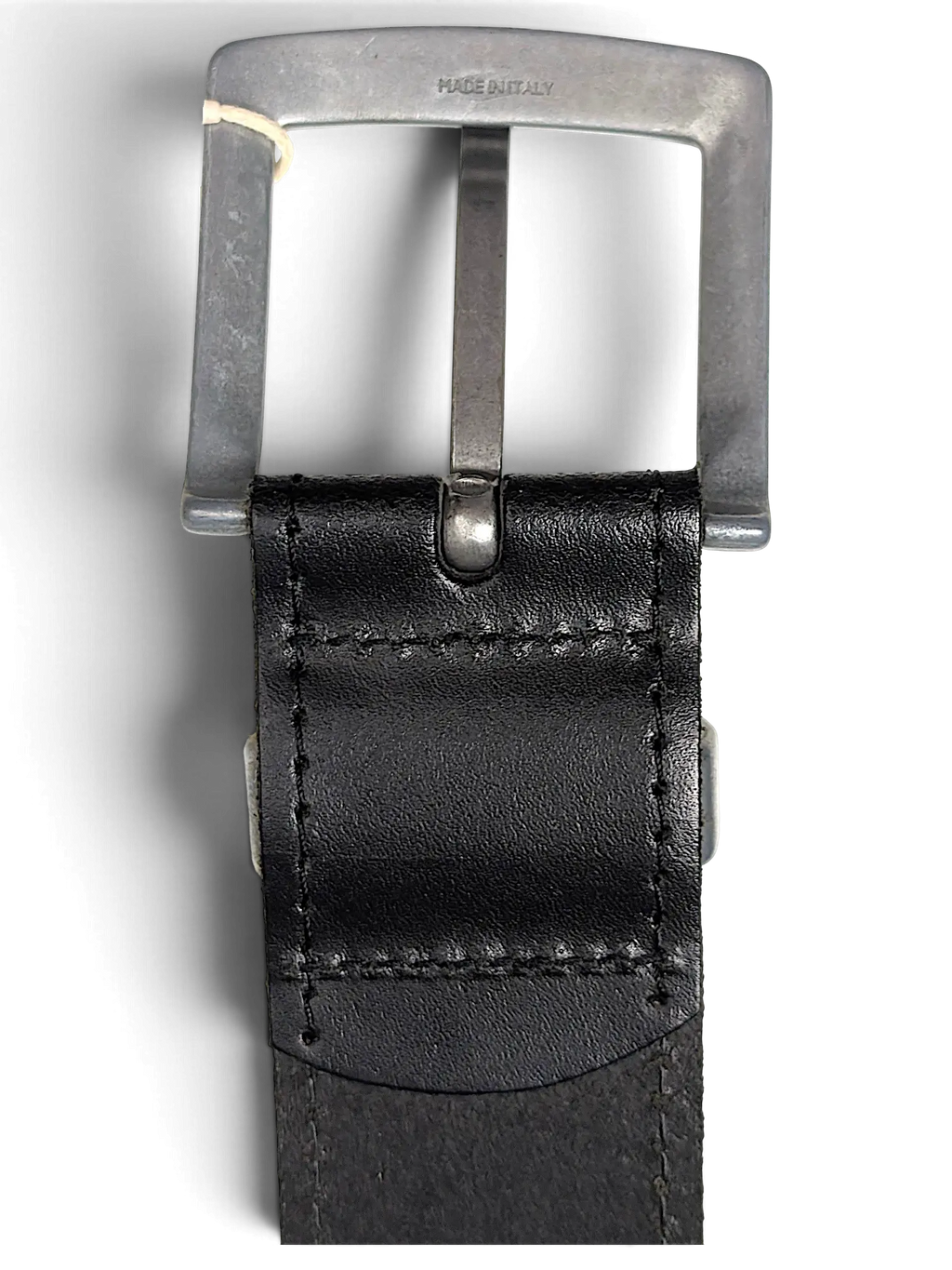 JAKE & IPI Randy River black leather belt featuring a brushed metal buckle with Made in Italy engraving