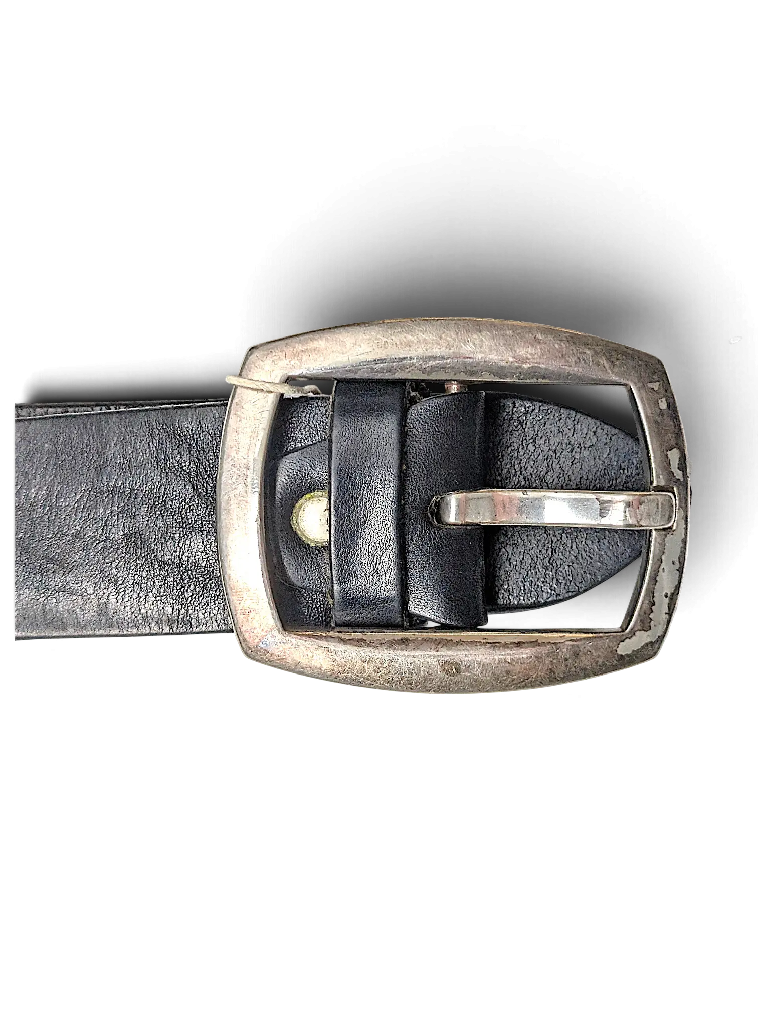 JAKE & IPI Jennifer Julia black leather belt featuring a distressed silver-tone metal buckle