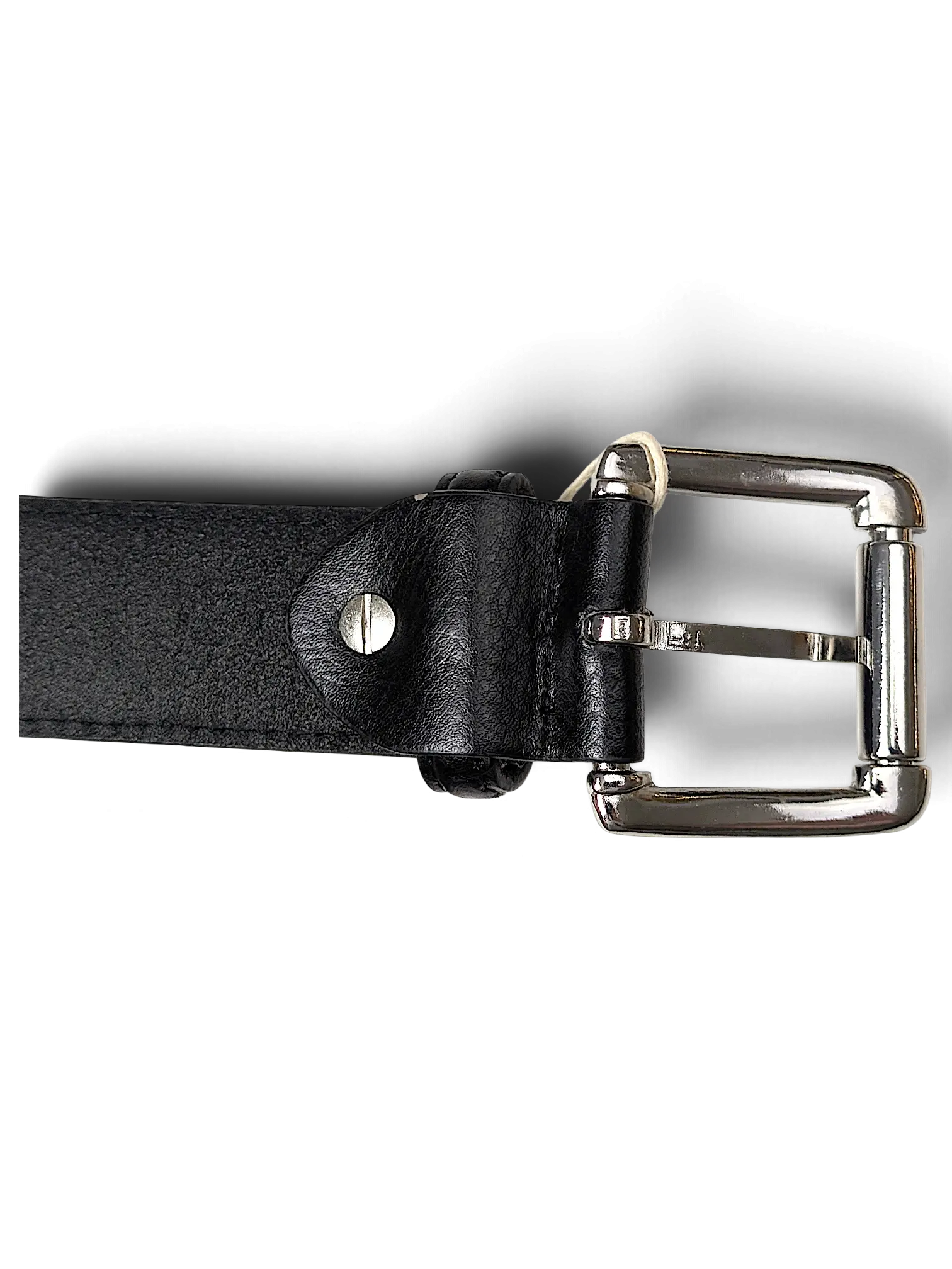 JAKE & IPI Luigi Lamberto black leather belt featuring a polished silver metal buckle and a sturdy screw detail.