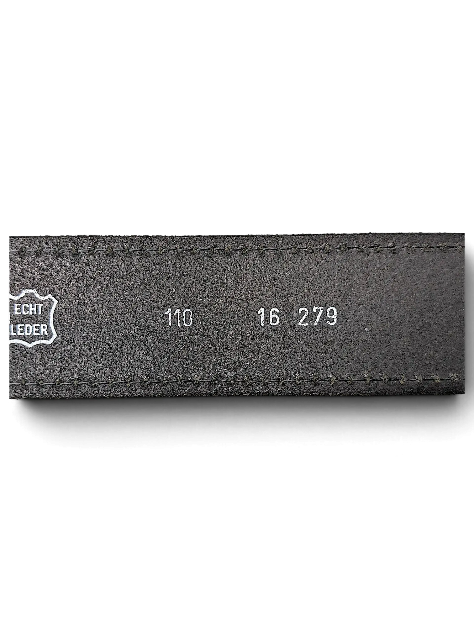JAKE & IPI Randy River black leather belt showing the inner side with Echt Leder stamp and size 110 marking.