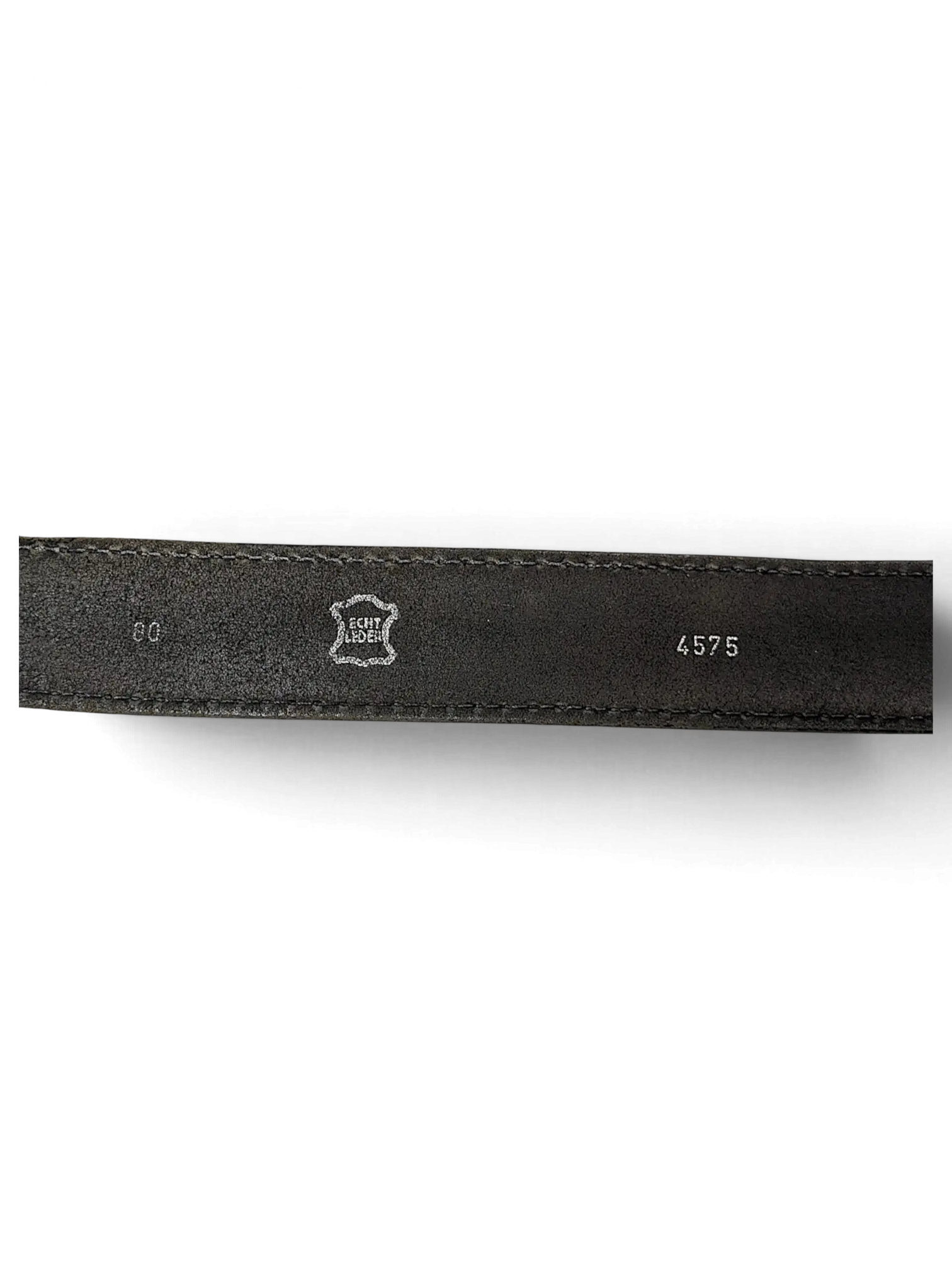 JAKE & IPI Lee black leather belt showing the inner side with Echt Leder stamp and size 80