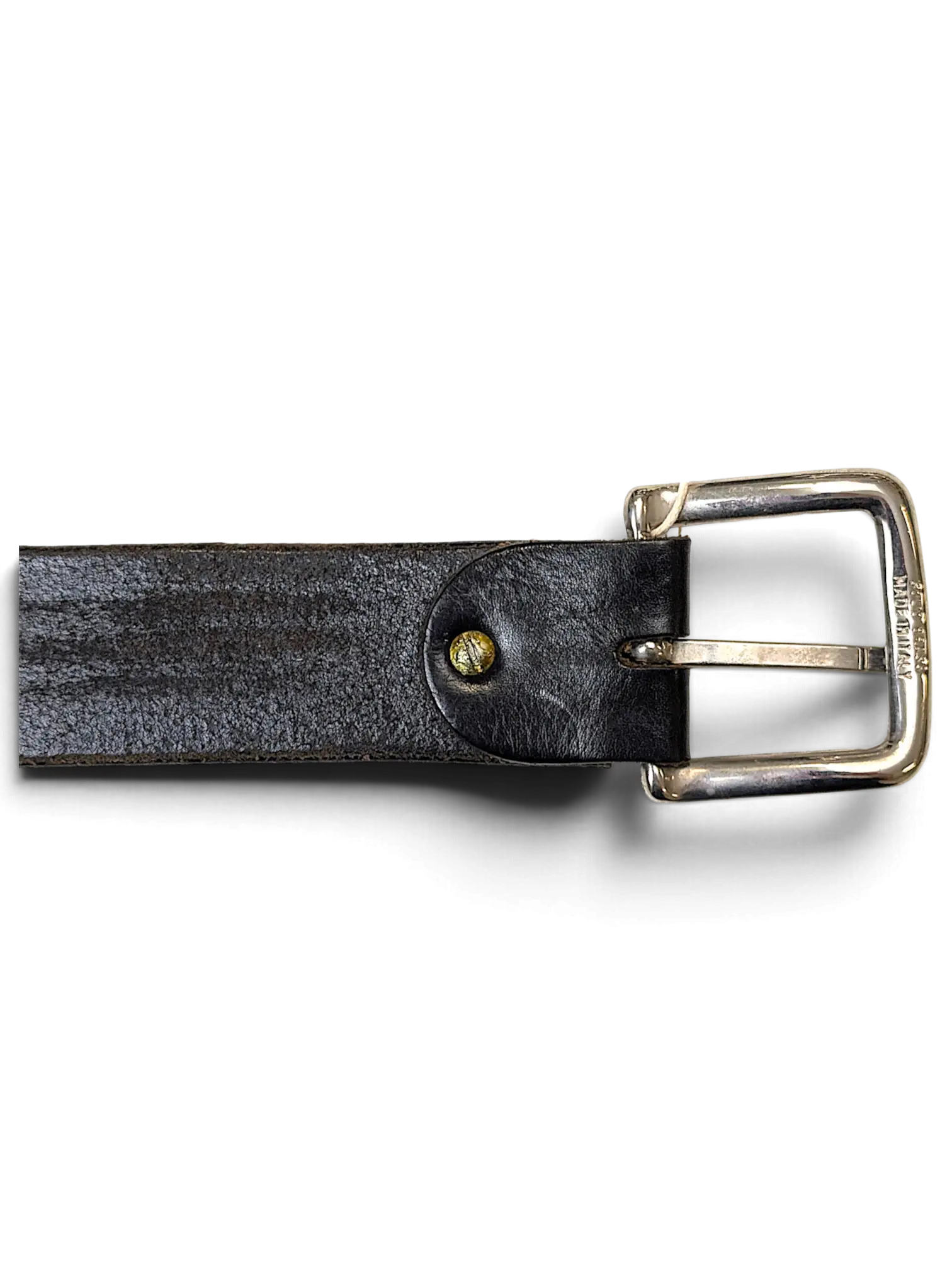 JAKE & IPI black leather belt with a silver metal buckle, handcrafted in Italy with a classic pin closure.