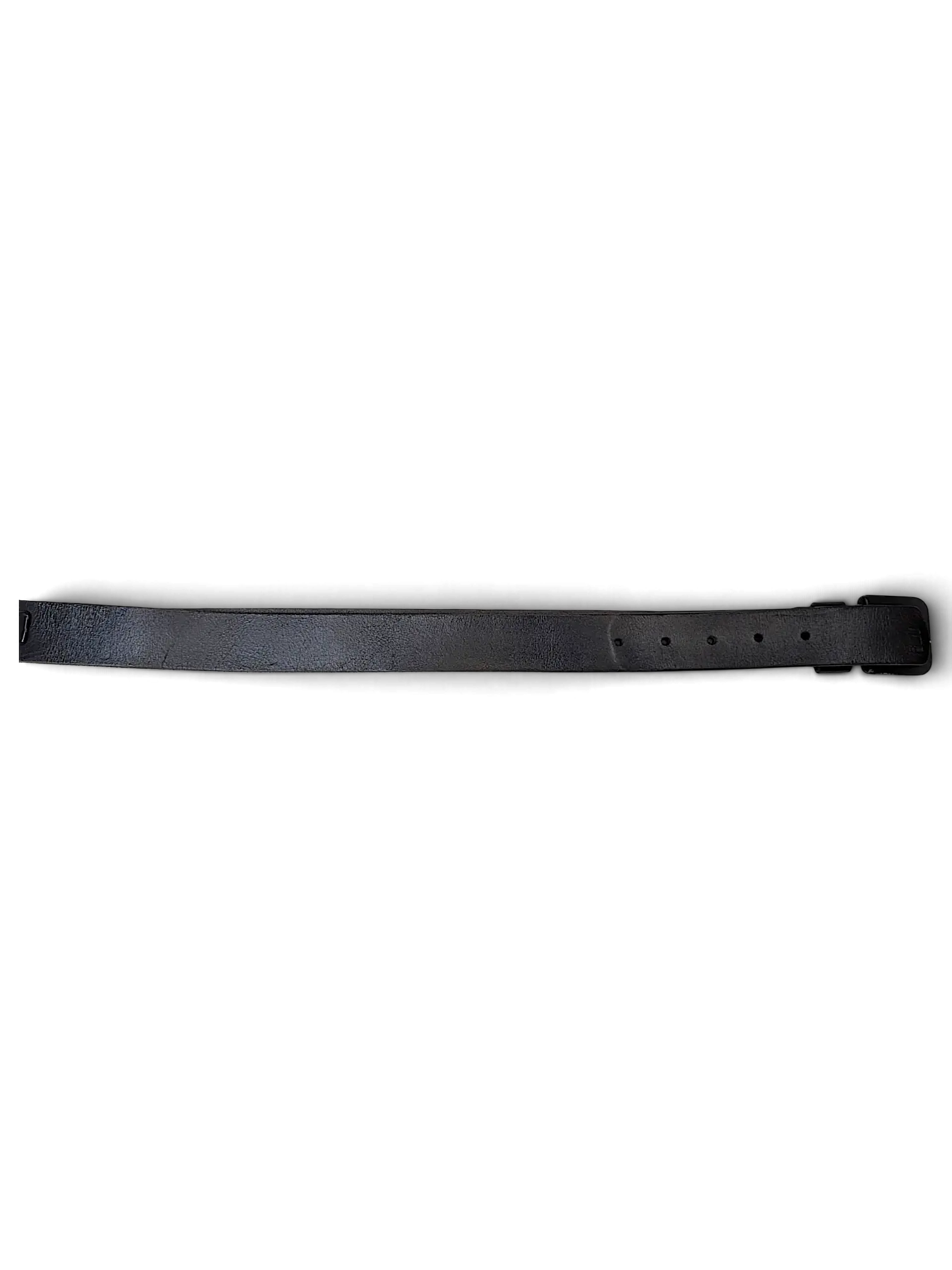 JAKE & IPI G-Star Raw black leather belt with a simple buckle design against a black background