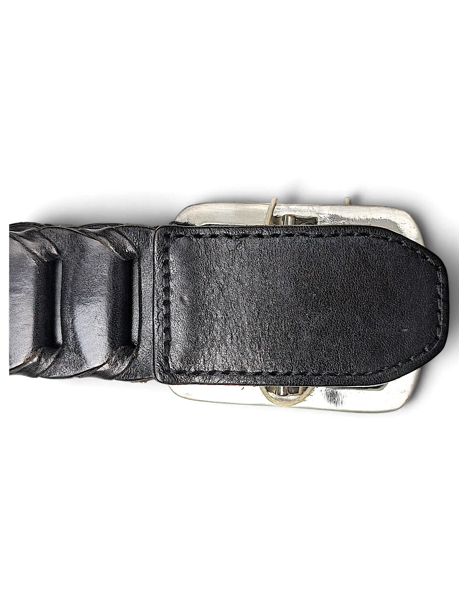 JAKE & IPI Esprit black leather braided belt with a polished silver buckle, close-up view.