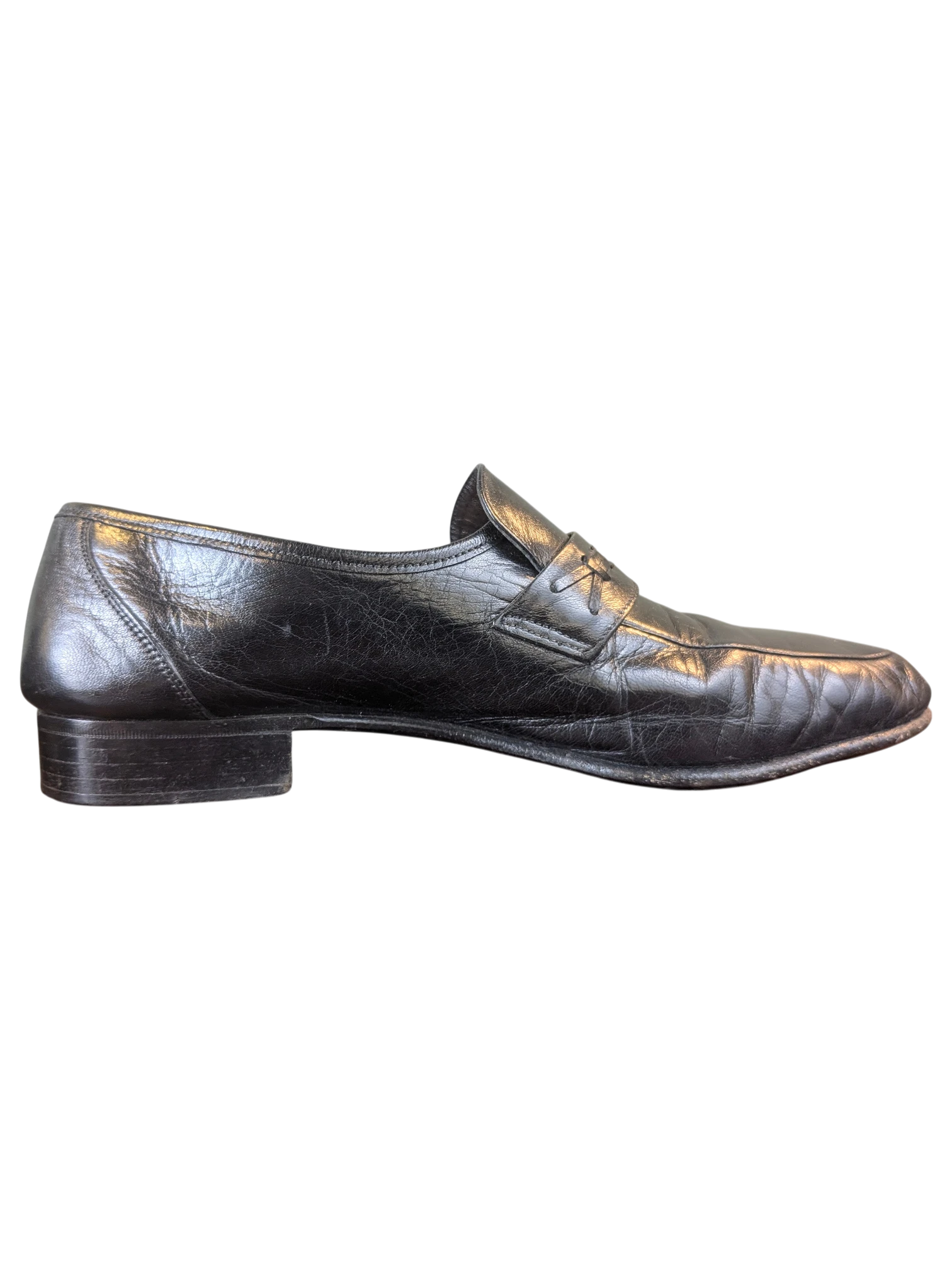 JAKE & IPI black leather loafers with a classic slip-on design and low block heel