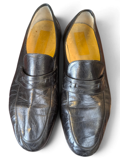 JAKE & IPI black leather penny loafers with a classic slip-on design and textured finish