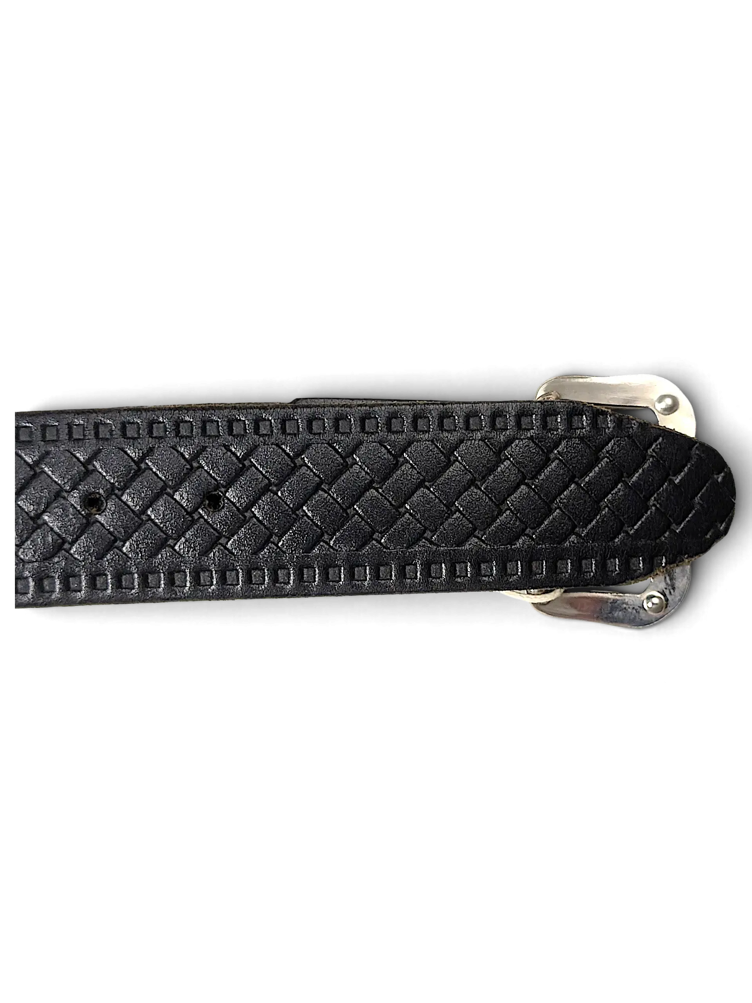 JAKE & IPI black leather belt featuring a woven embossed pattern and a silver-tone metal buckle.