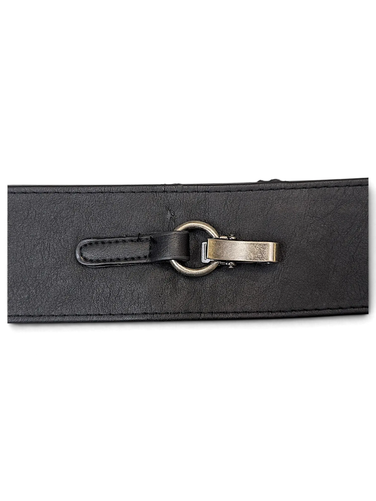 JAKE & IPI black wide faux leather belt featuring a silver-tone metal ring and clasp closure detail