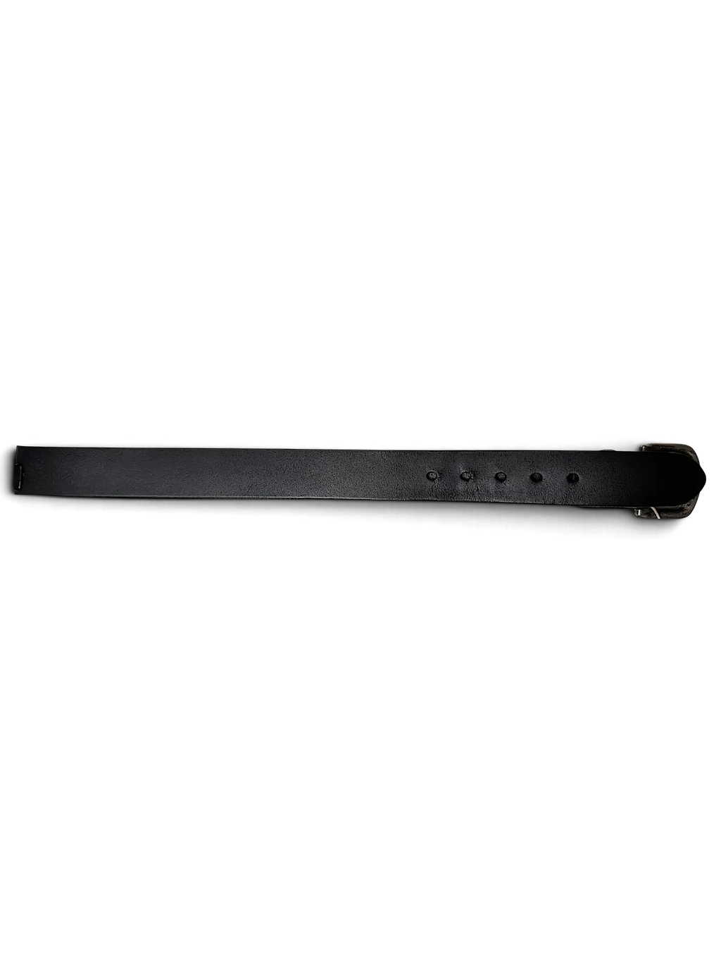 JAKE & IPI Bernd Götz black leather belt with a metal buckle and attached product tag on a white background