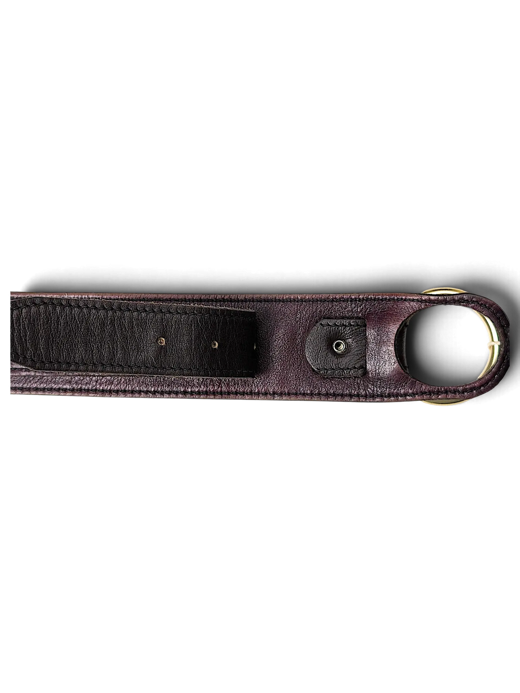 JAKE & IPI Y2K style brown leather belt with faded red accents and a gold-tone metal ring buckle.
