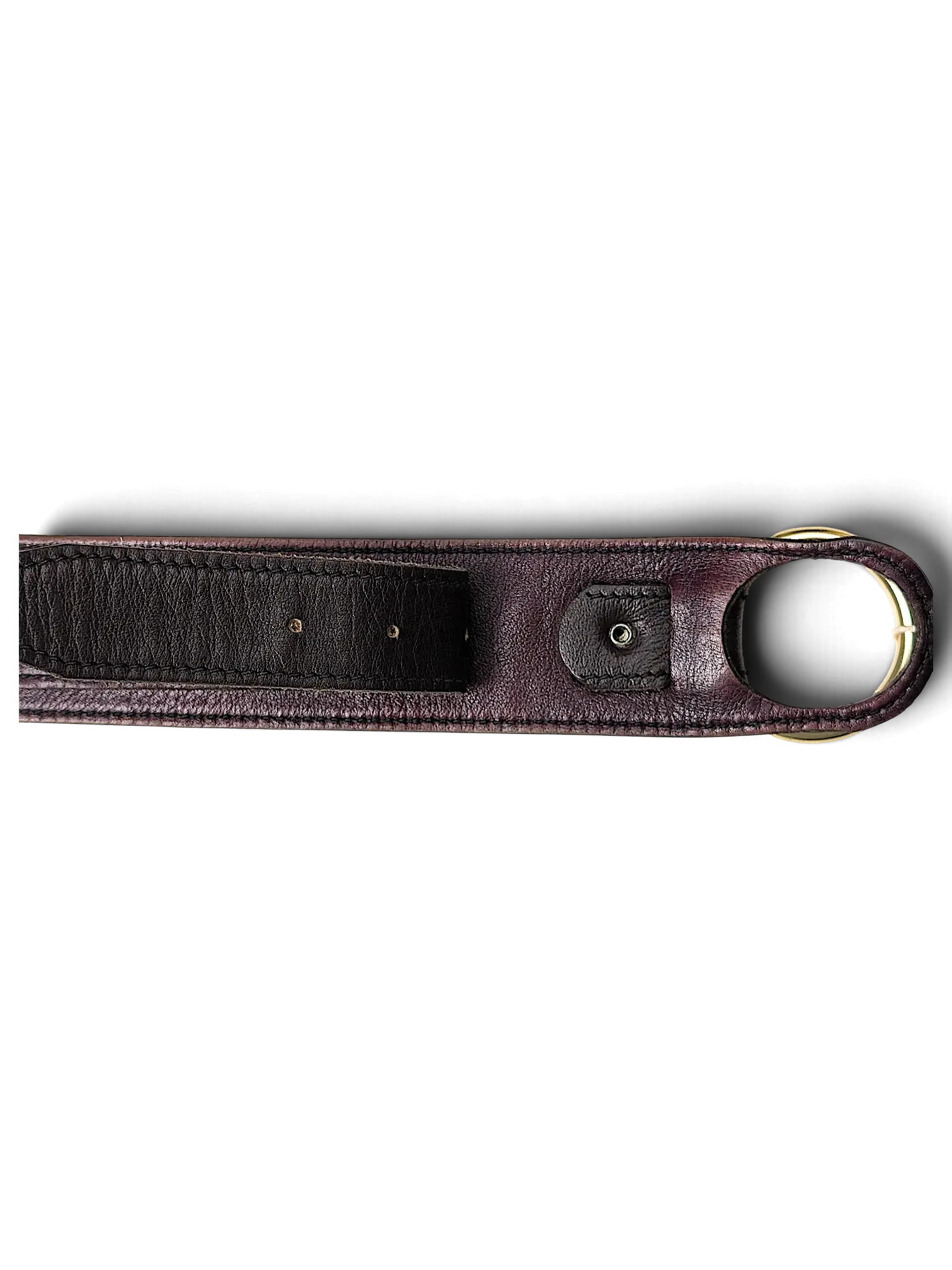 JAKE & IPI Y2K style brown leather belt with faded red accents and a gold-tone metal ring buckle.
