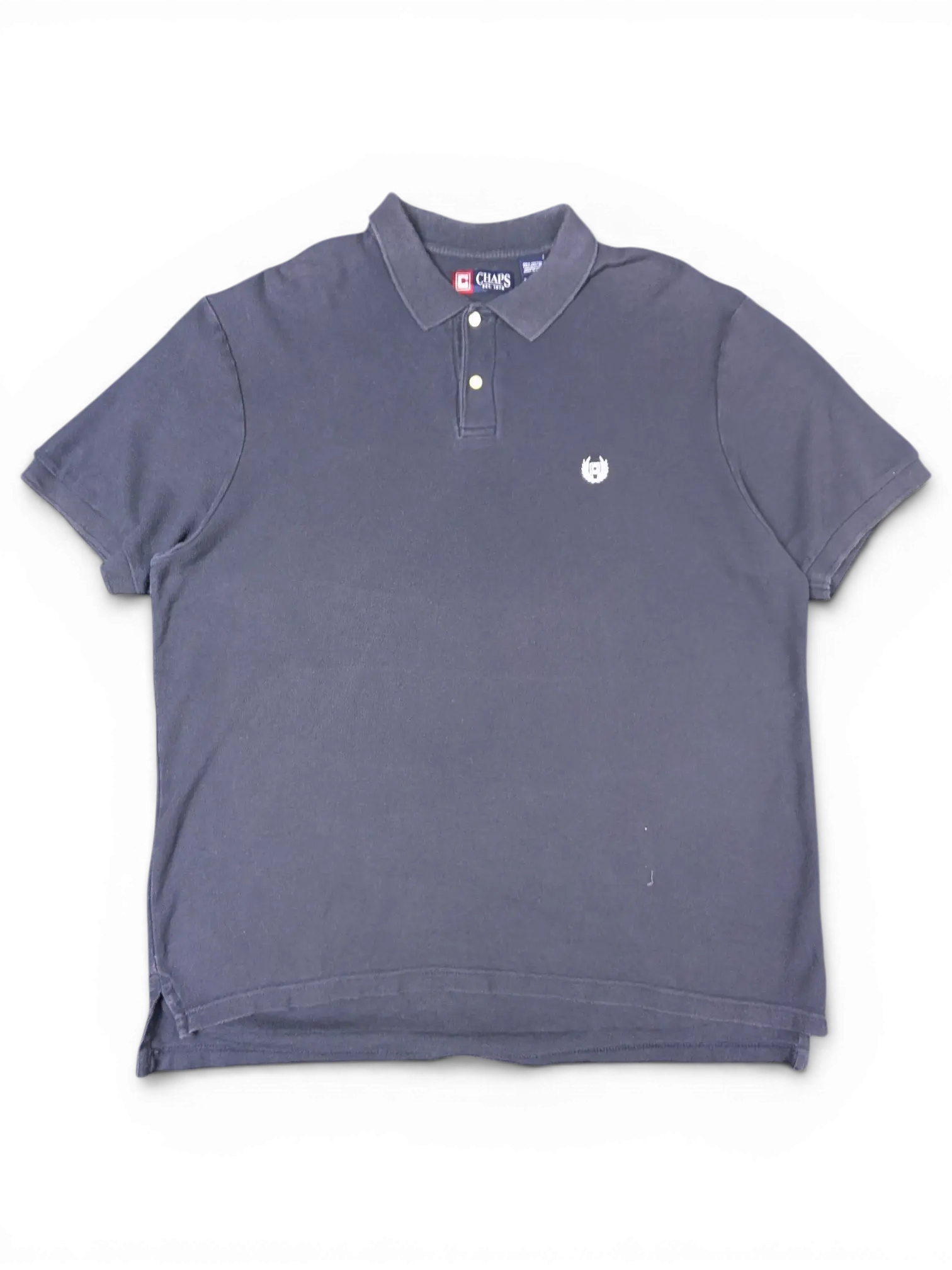 JAKE & IPI pre-owned navy Chaps polo shirt with short sleeves, collar, and embroidered crest logo on the chest.