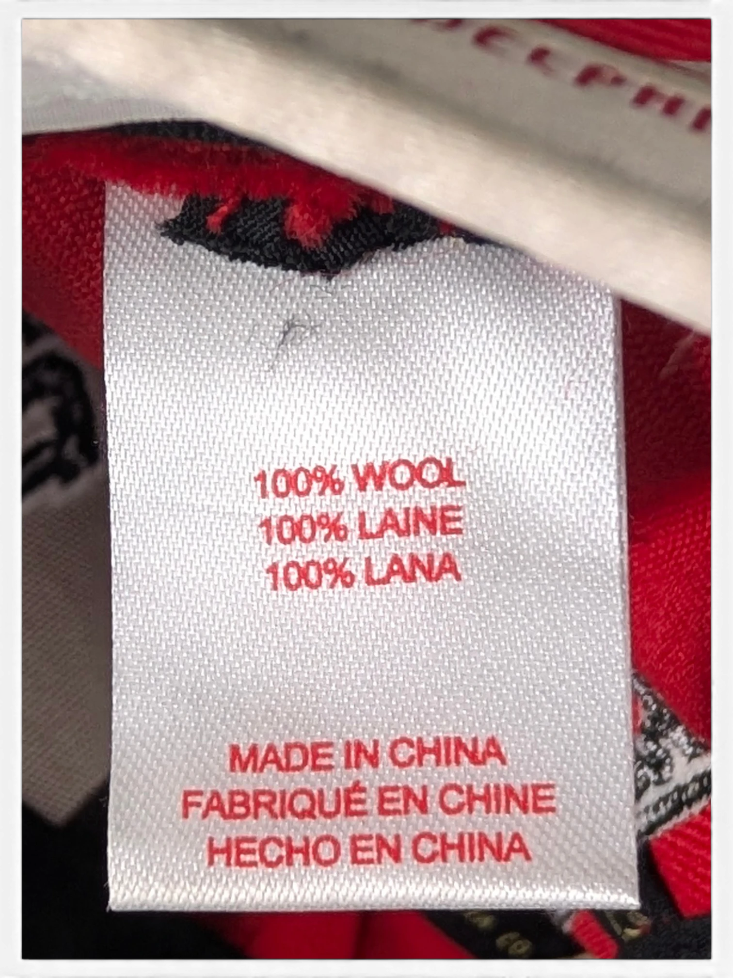 JAKE & IPI Chicago Bulls cap 100 percent wool material tag in red and white