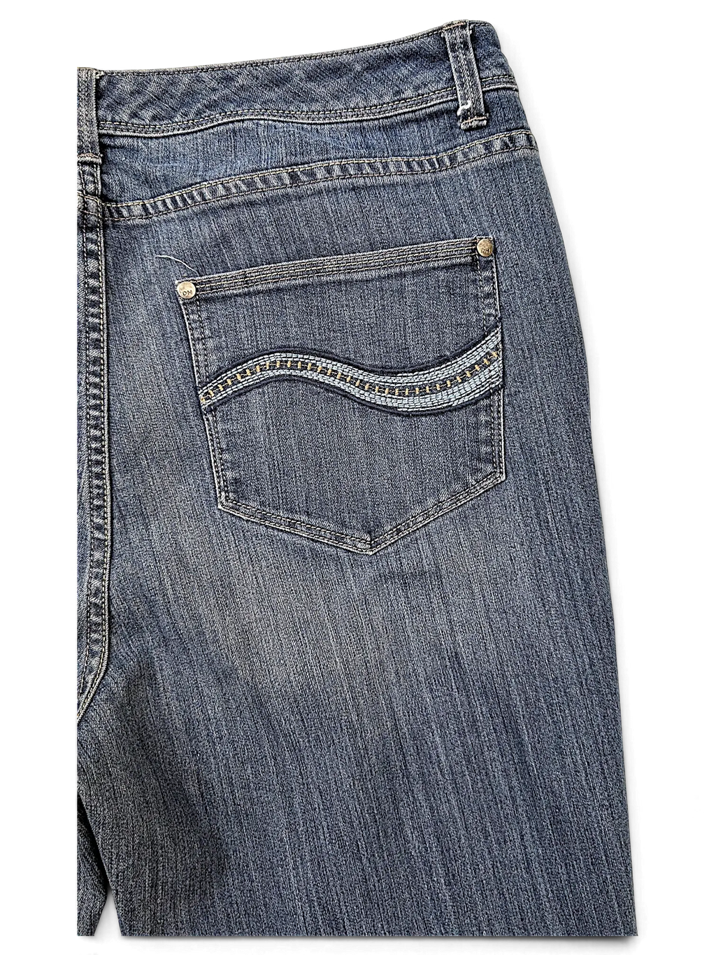 JAKE & IPI Denver Hayes blue denim jeans featuring a decorative wave-stitched back pocket with metal rivets