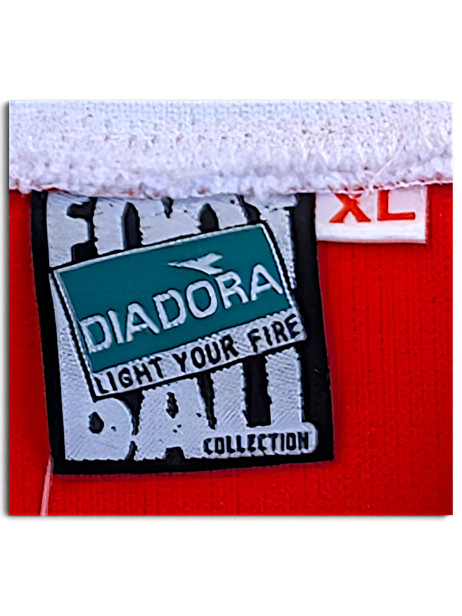 JAKE & IPI Diadora Light Your Fire Football Collection neck label, model Roma, size XL