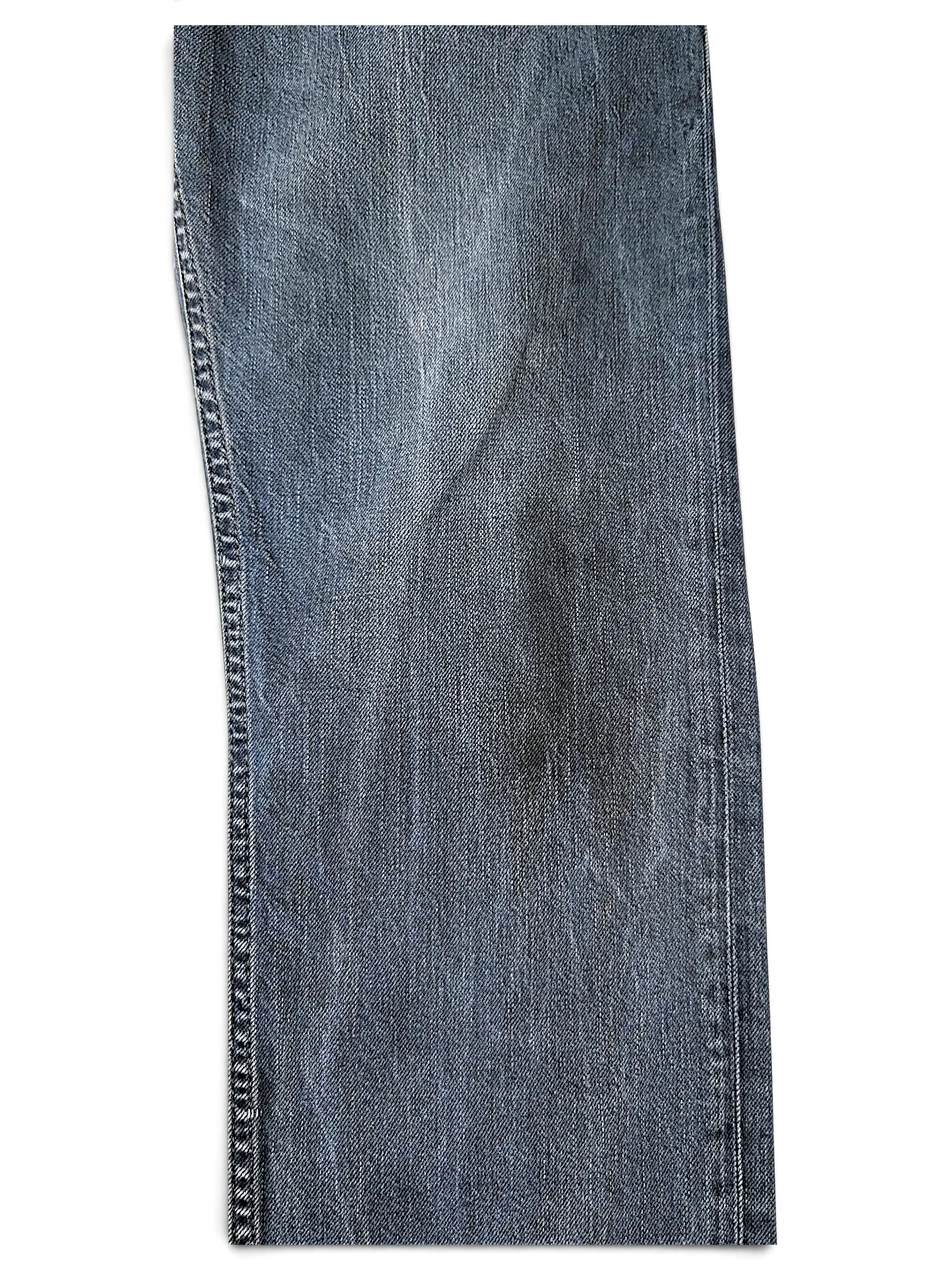 JAKE & IPI Diesel Krayer W32 denim jeans featuring a faded blue wash and classic side seam stitching