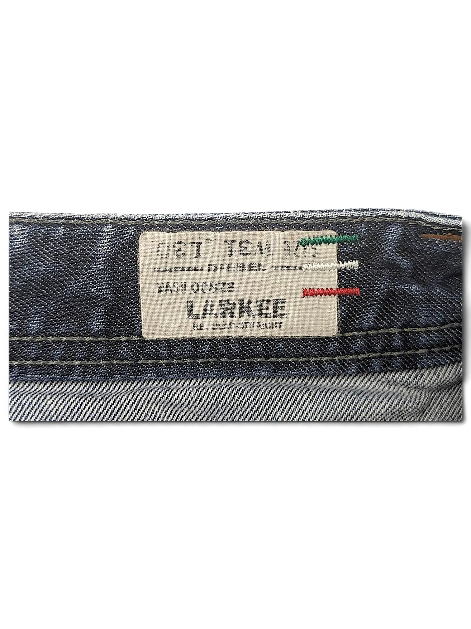 JAKE & IPI Diesel Larkee jeans interior label showing size W31 L30, wash 008Z8, and regular straight fit details.
