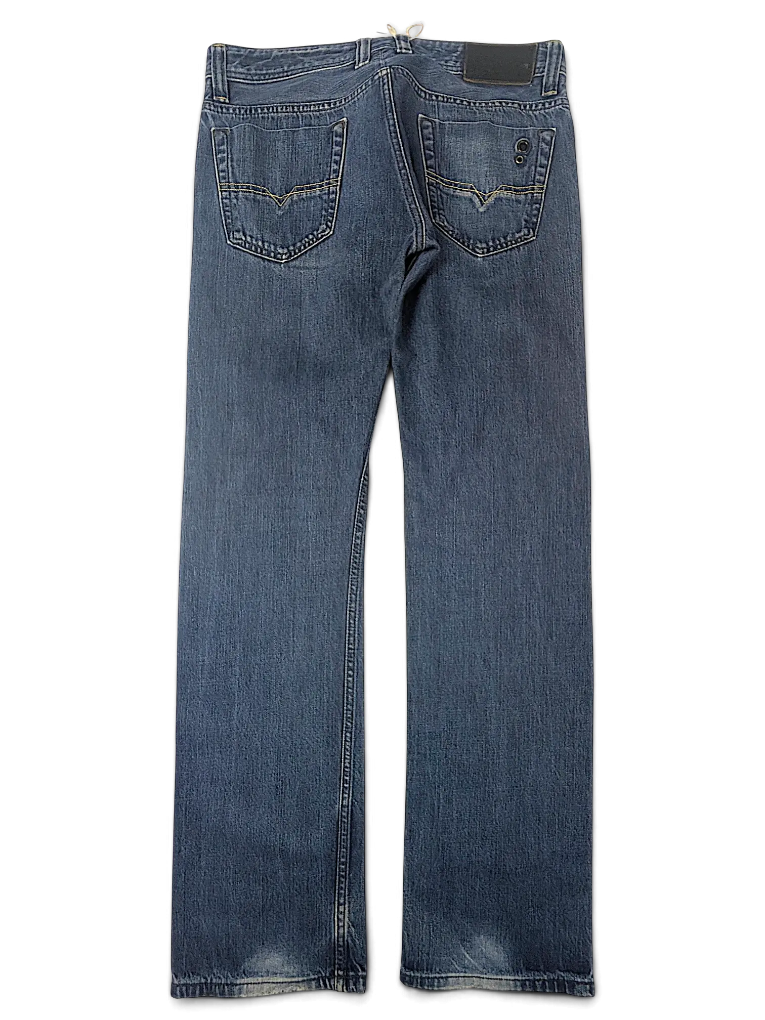 JAKE & IPI Diesel Vikerback blue denim jeans with five-pocket construction and back pocket stitching detail