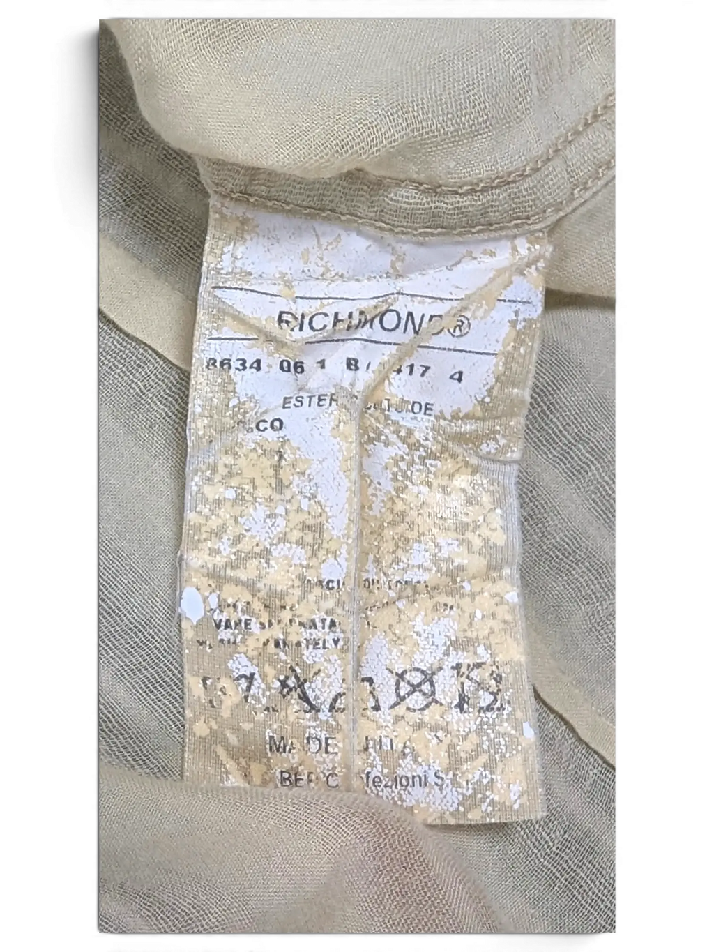 JAKE & IPI Disorder Richmond utility shirt beige fabric care label with garment details and washing instructions