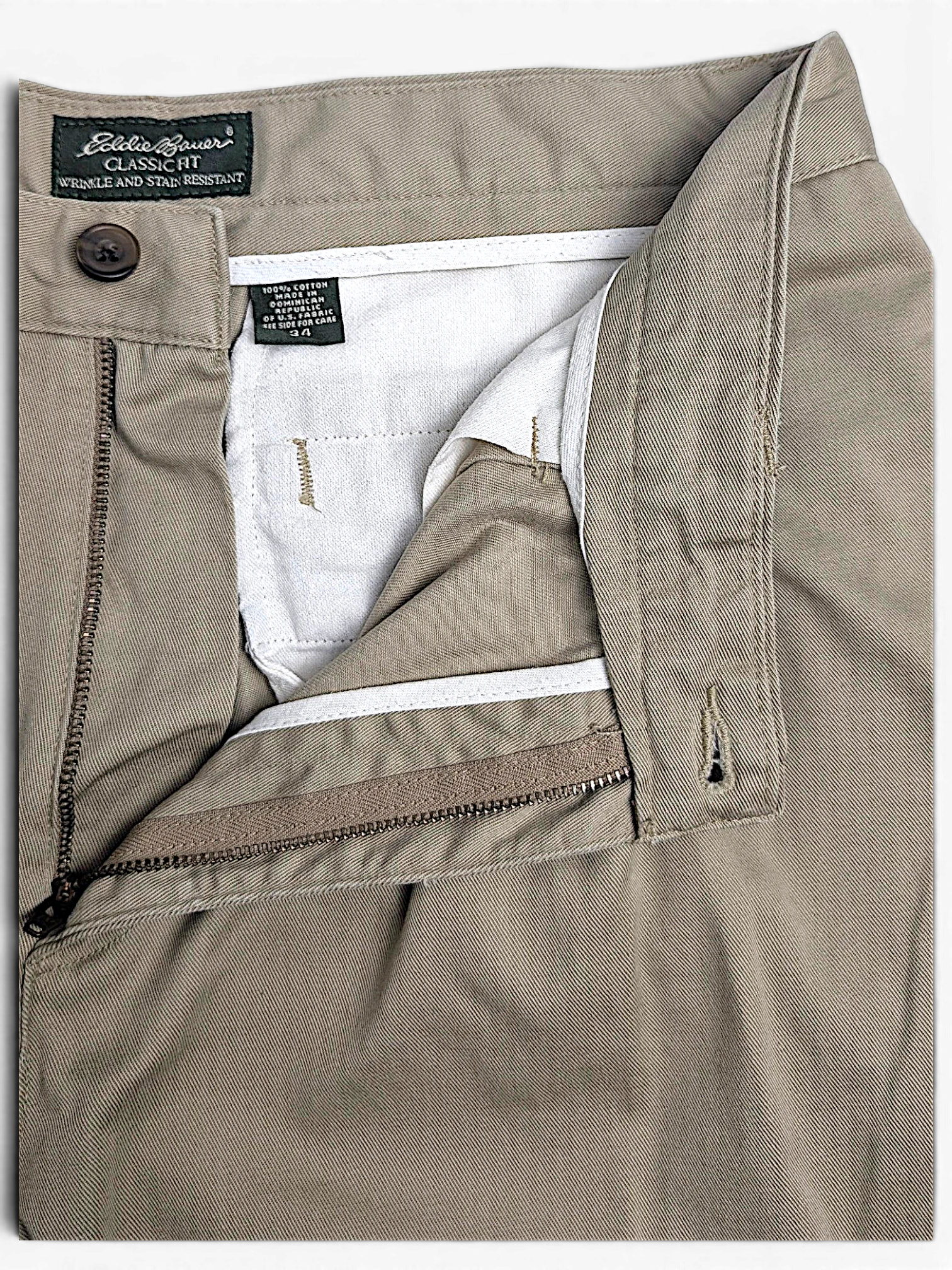 JAKE & IPI Eddie Bauer beige cotton pleated chinos with zipper fly and classic fit label detail