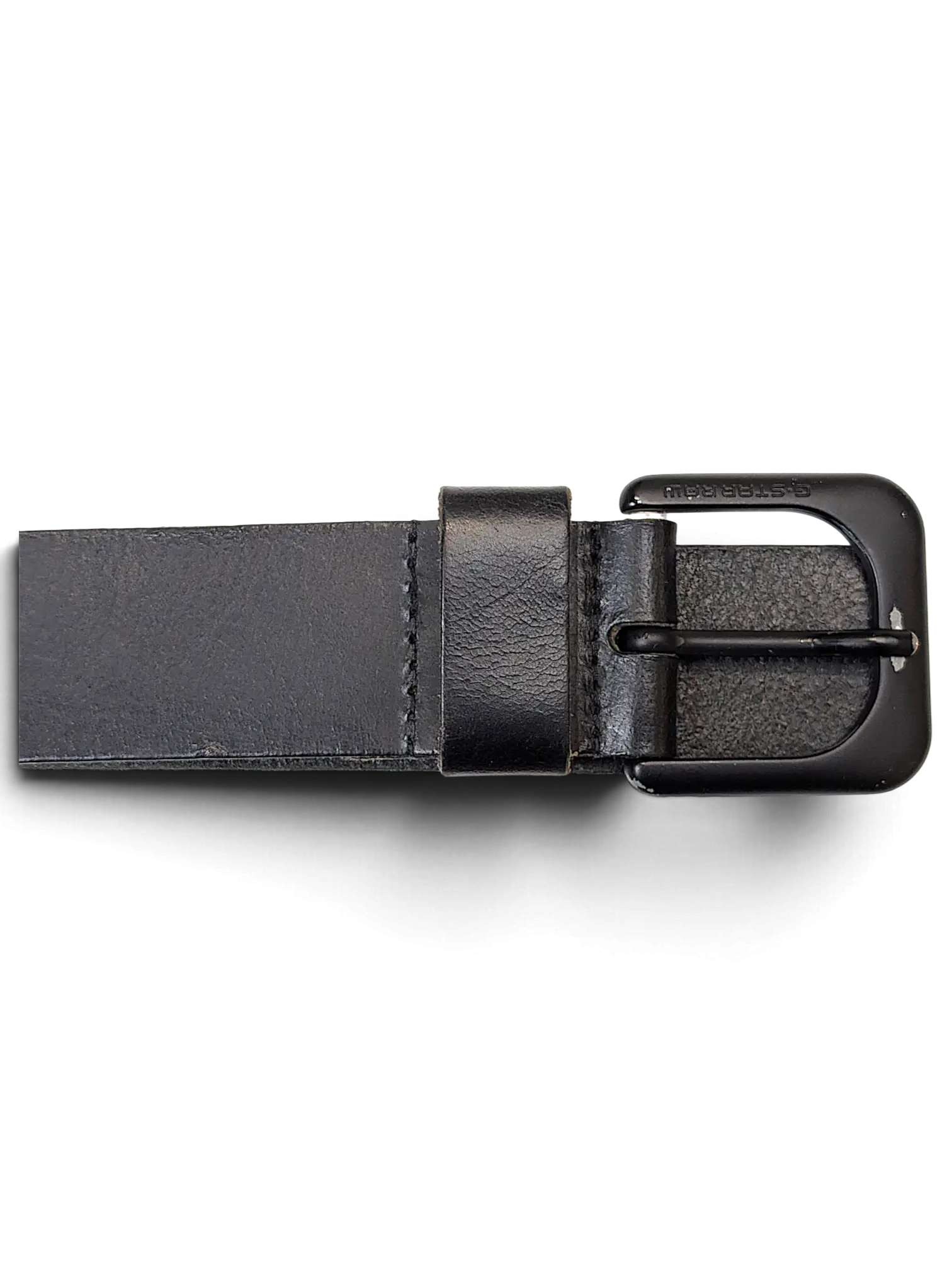 JAKE & IPI G-Star Raw black leather belt featuring a matte black buckle with embossed branding