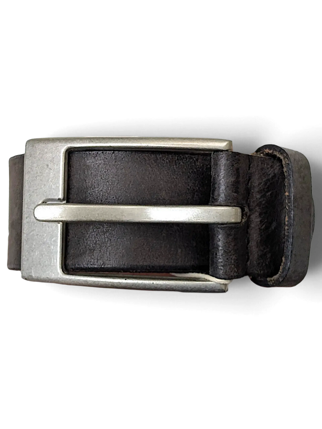 JAKE & IPI Tom Ramsey grey and black leather belt with a brushed silver metal buckle against a black background