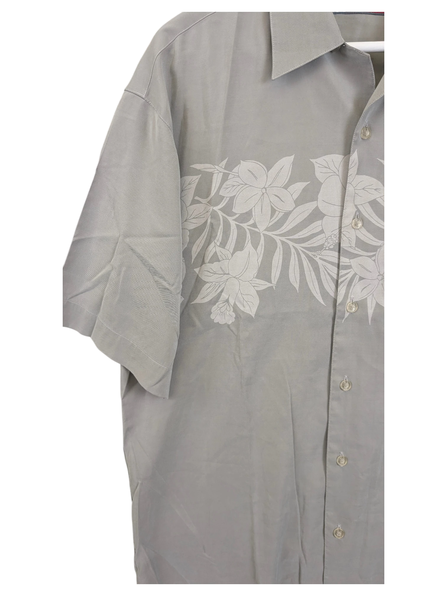 JAKE & IPI BillaBong grey short-sleeve Hawaiian shirt with subtle white floral print and button-down front