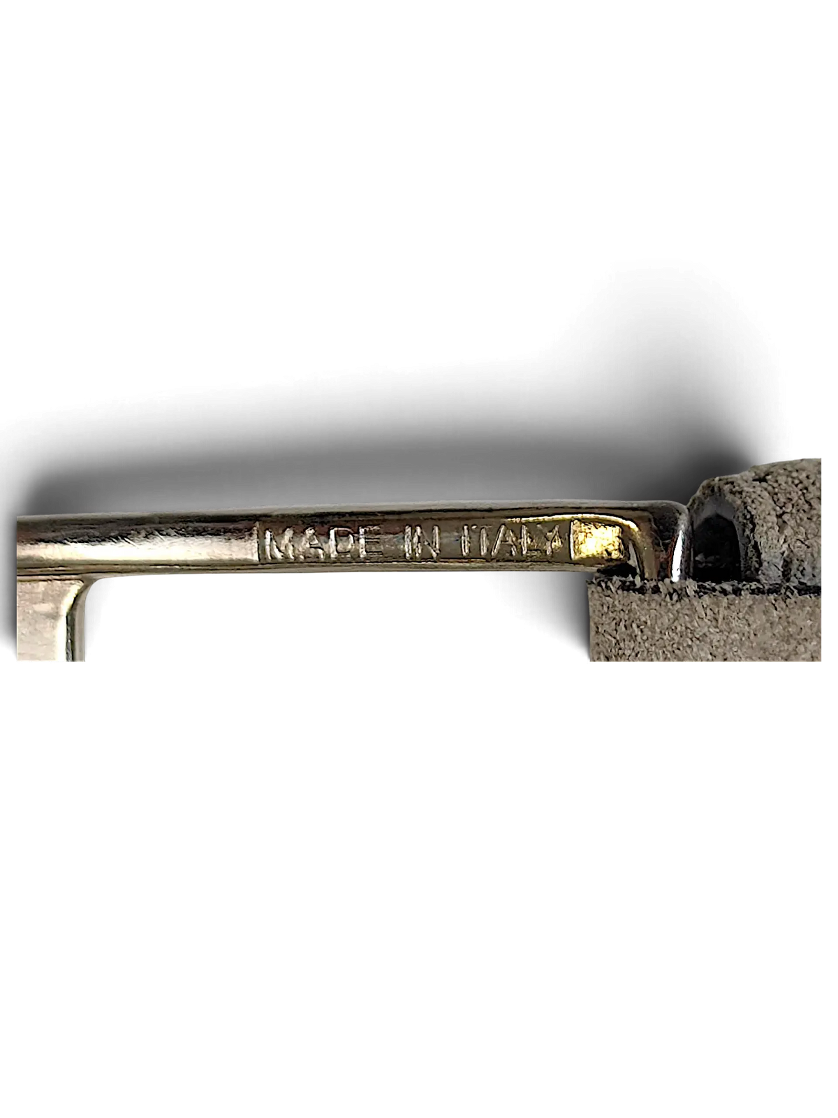 JAKE & IPI Amalia grey leather belt featuring a metallic buckle with Made in Italy engraving