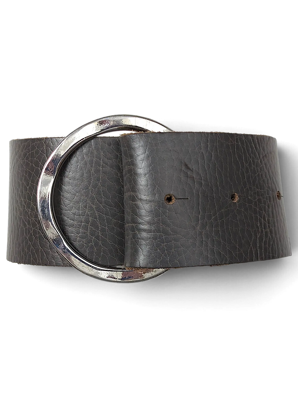 JAKE & IPI Street One grey leather belt featuring a large silver-tone circular metal buckle