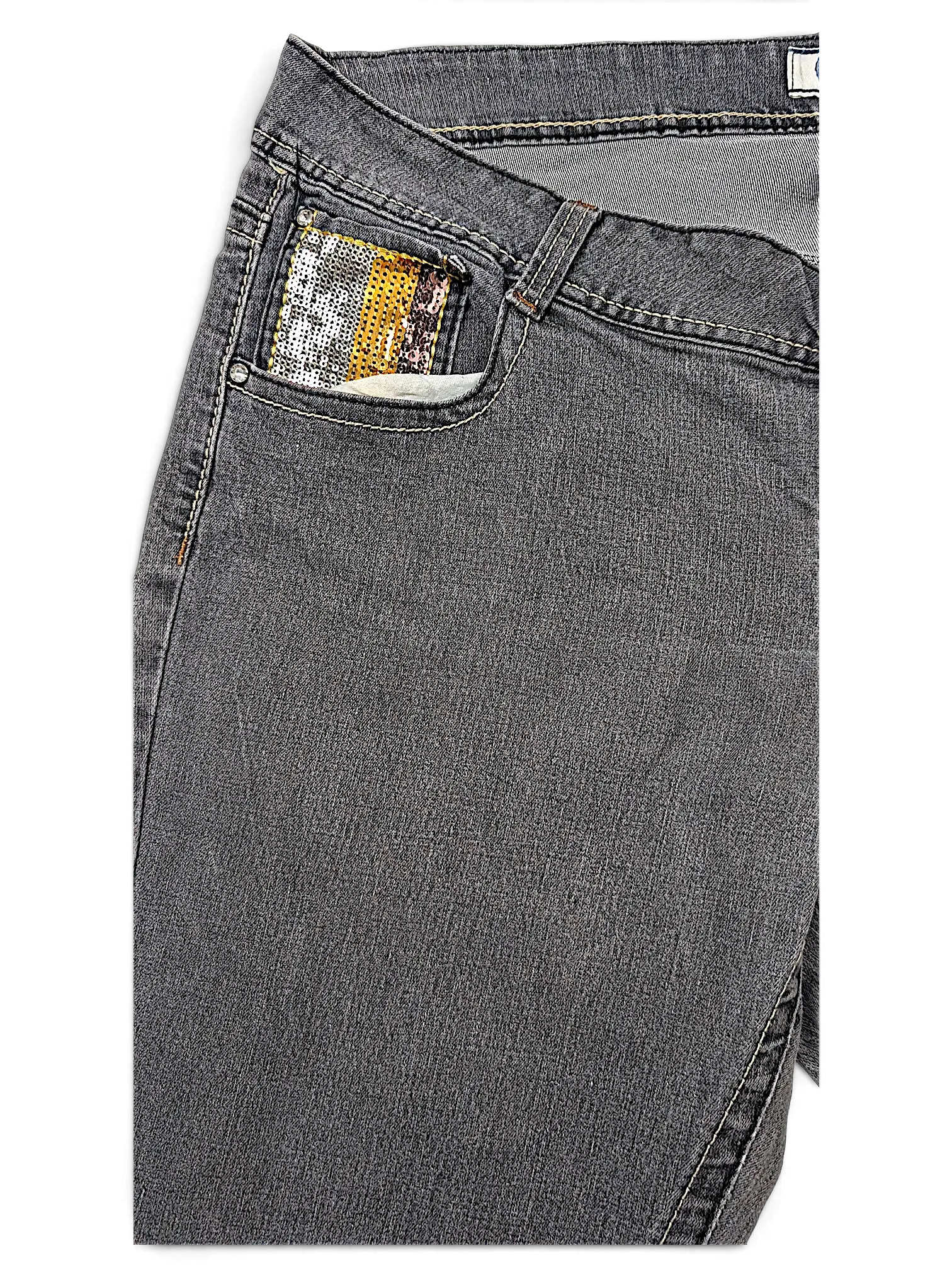 JAKE & IPI SP Classic Y2K grey denim jeans featuring a decorative sequined pocket detail