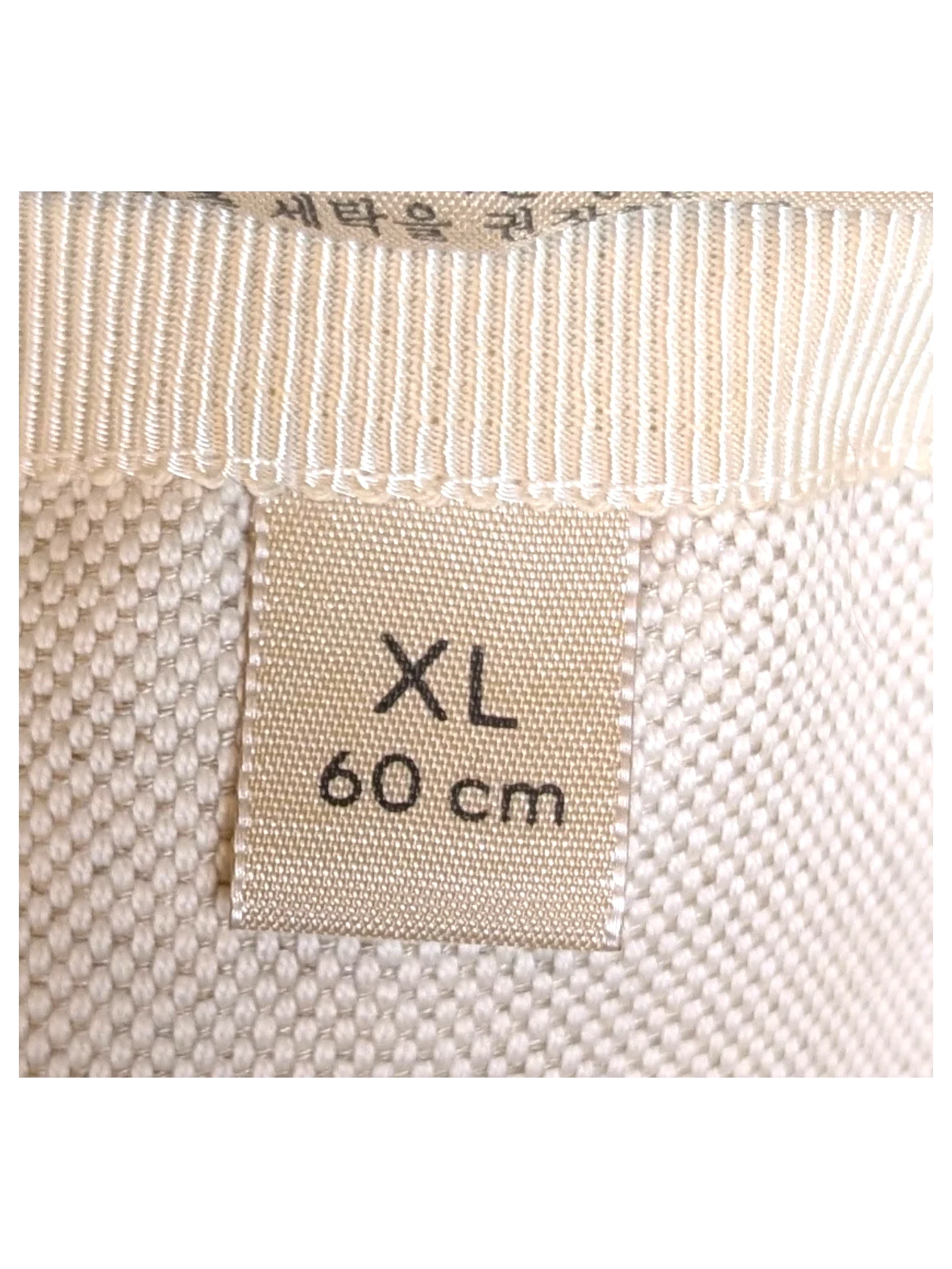 JAKE & IPI Gucci cap size label showing XL 60 cm on beige fabric interior