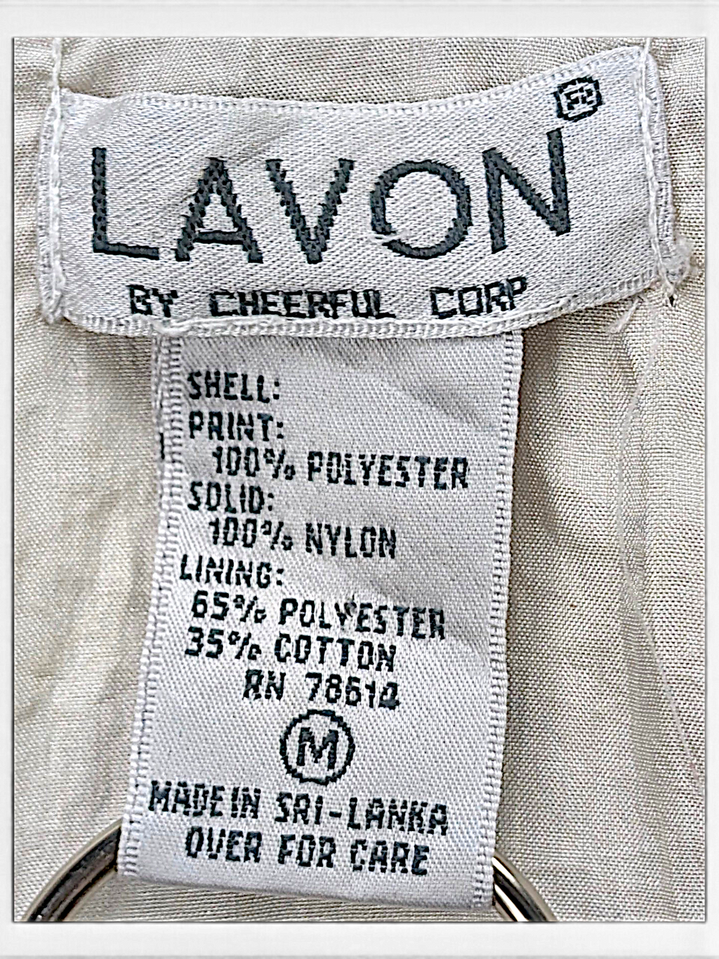 Lavon White Baroque Chain Print Windbreaker – M; detail view showing fabric, construction, label or condition (image 3 of 4).