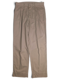 JAKE & IPI pre-owned Lee Performance Khakis in beige with a double-pleat front and relaxed straight leg fit.