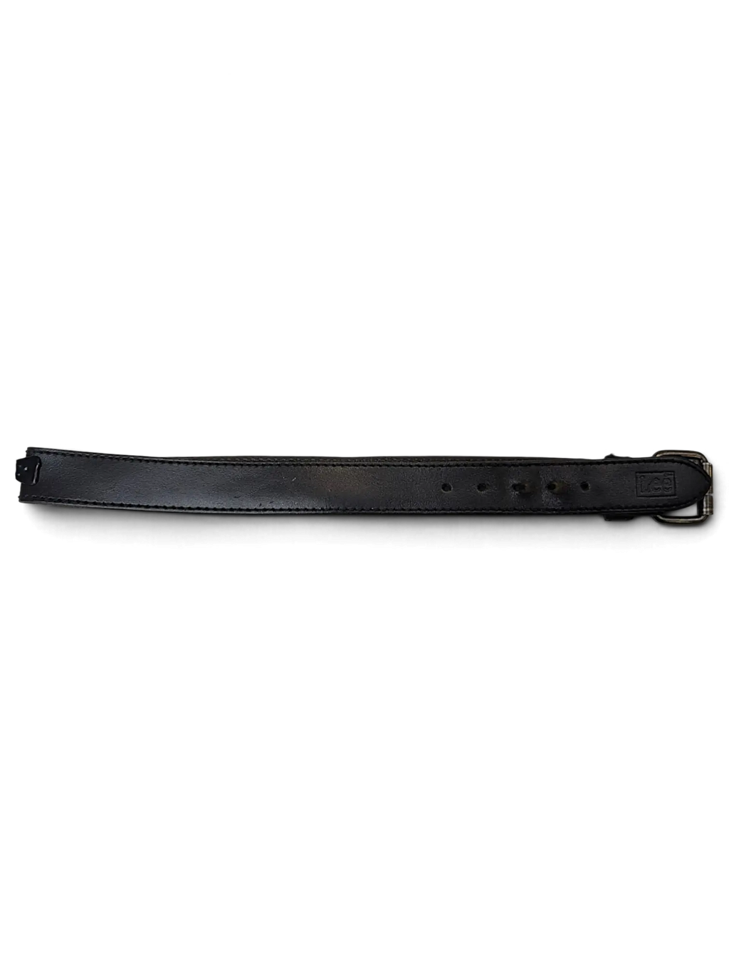 JAKE & IPI Lee black leather belt with a metal buckle and embossed logo detail on a white background