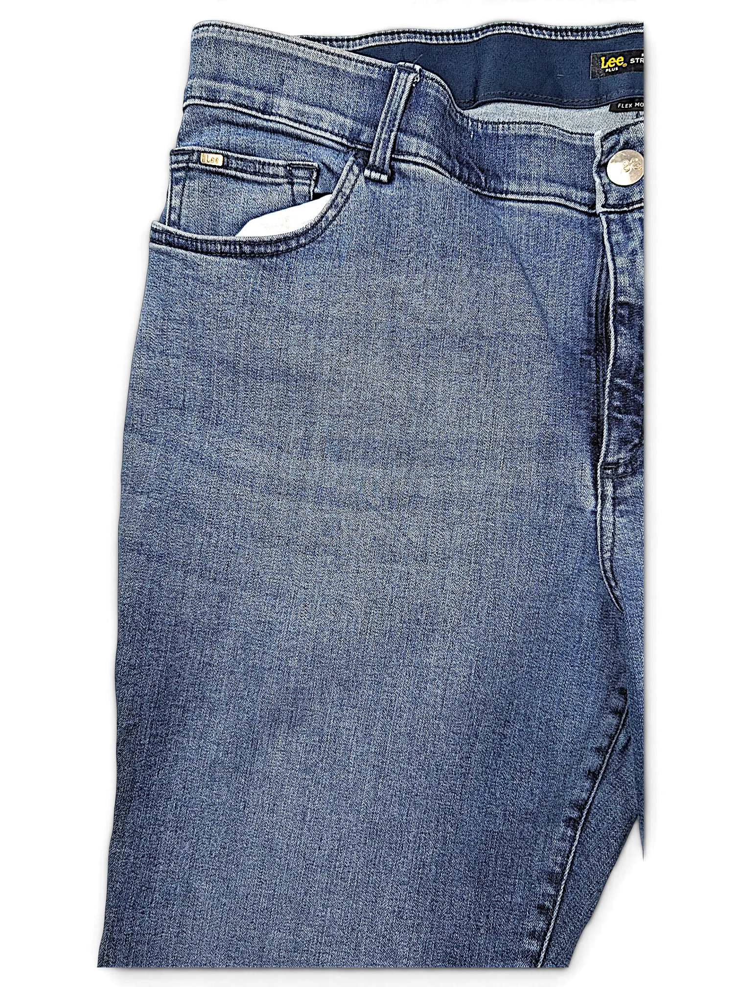 JAKE & IPI Lee Plus regular fit straight leg mid rise jeans in medium blue denim with a classic five-pocket design.