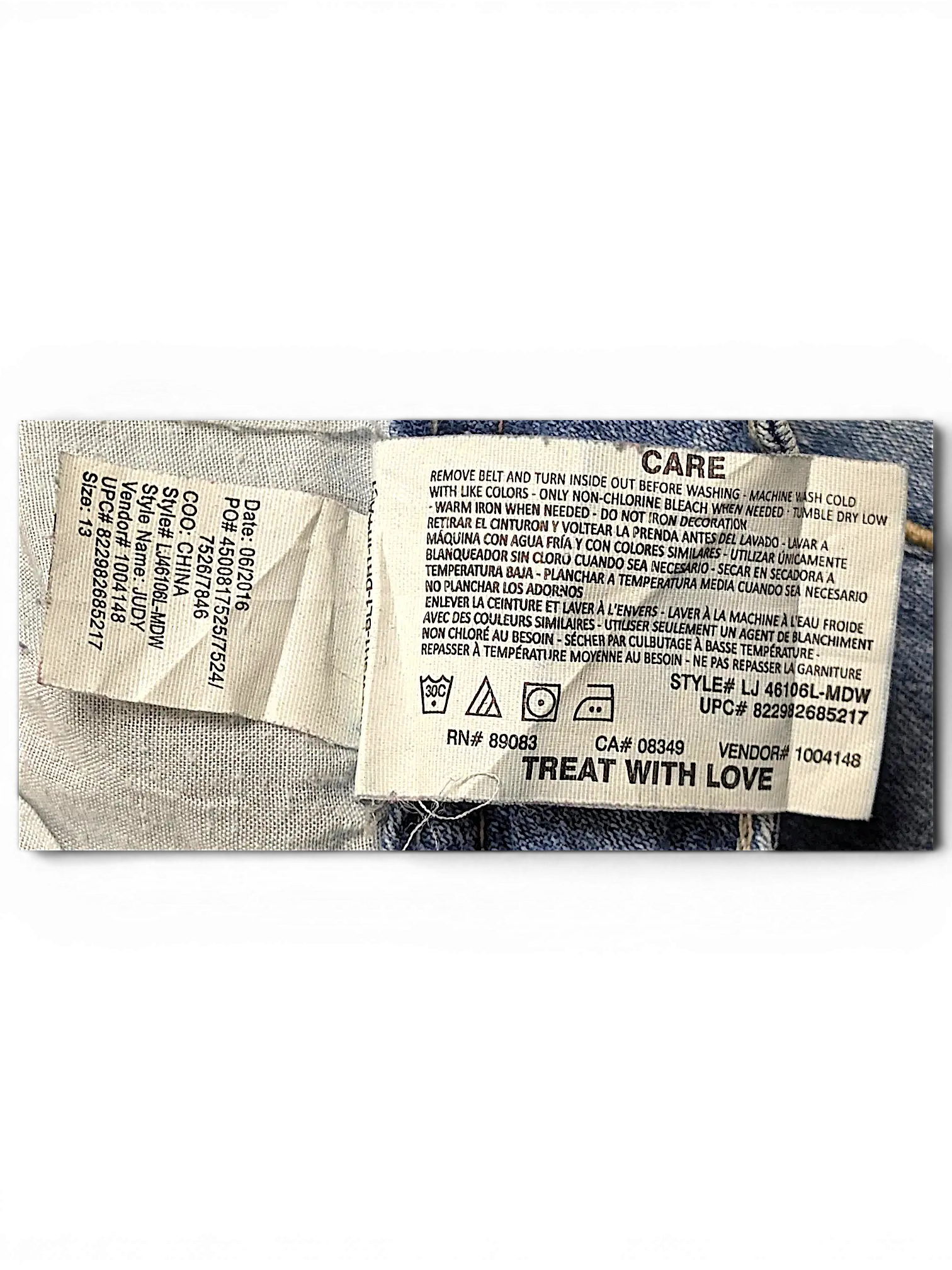 JAKE & IPI l.e.i. Taylor lowrise skinny jeans care label with washing instructions and product details