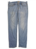 JAKE & IPI l.e.i. Taylor lowrise skinny jeans in light wash denim with fading and classic five-pocket styling