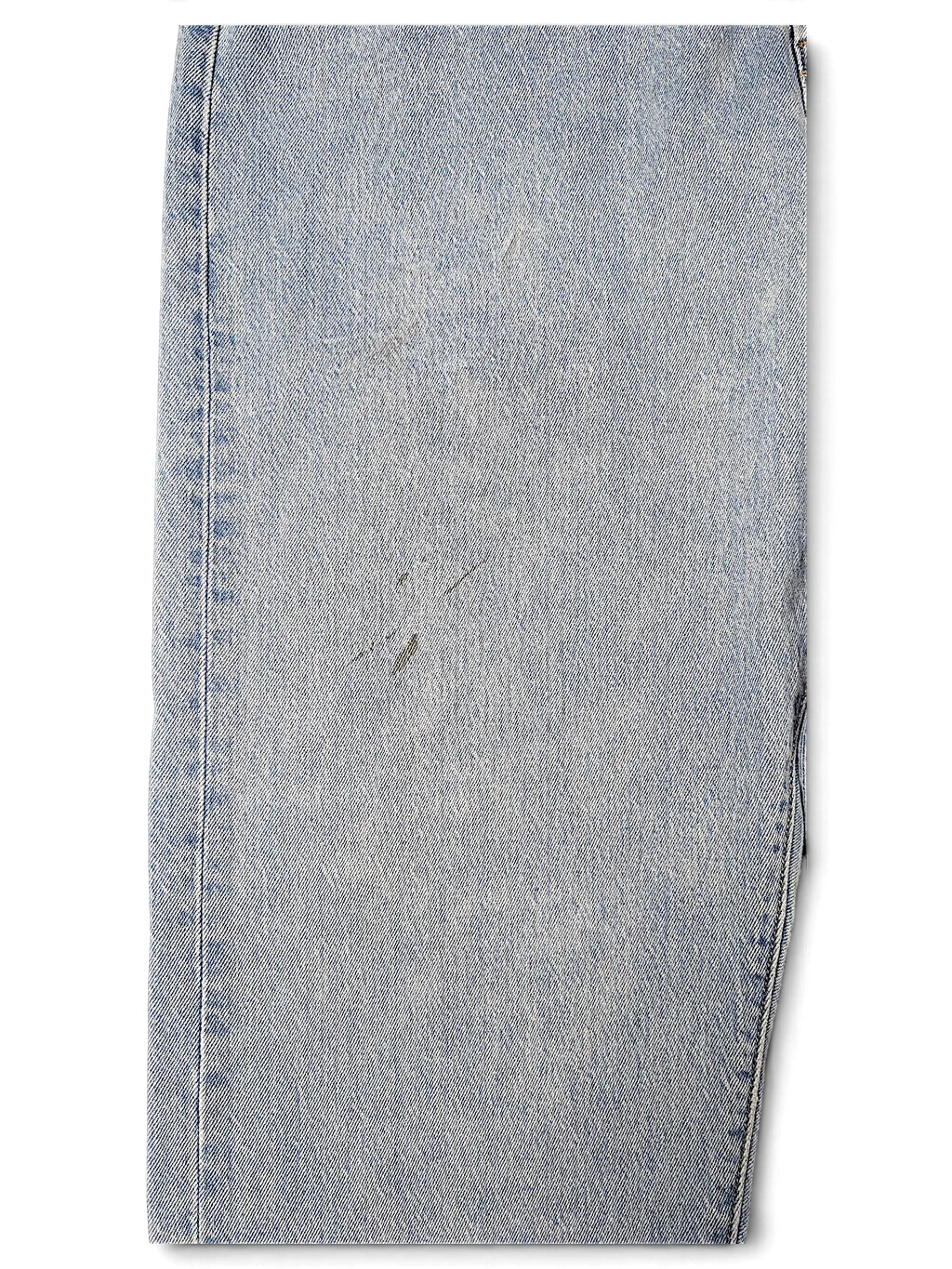 JAKE & IPI Levi's 501 20W light wash denim jeans featuring a distressed mark on the fabric
