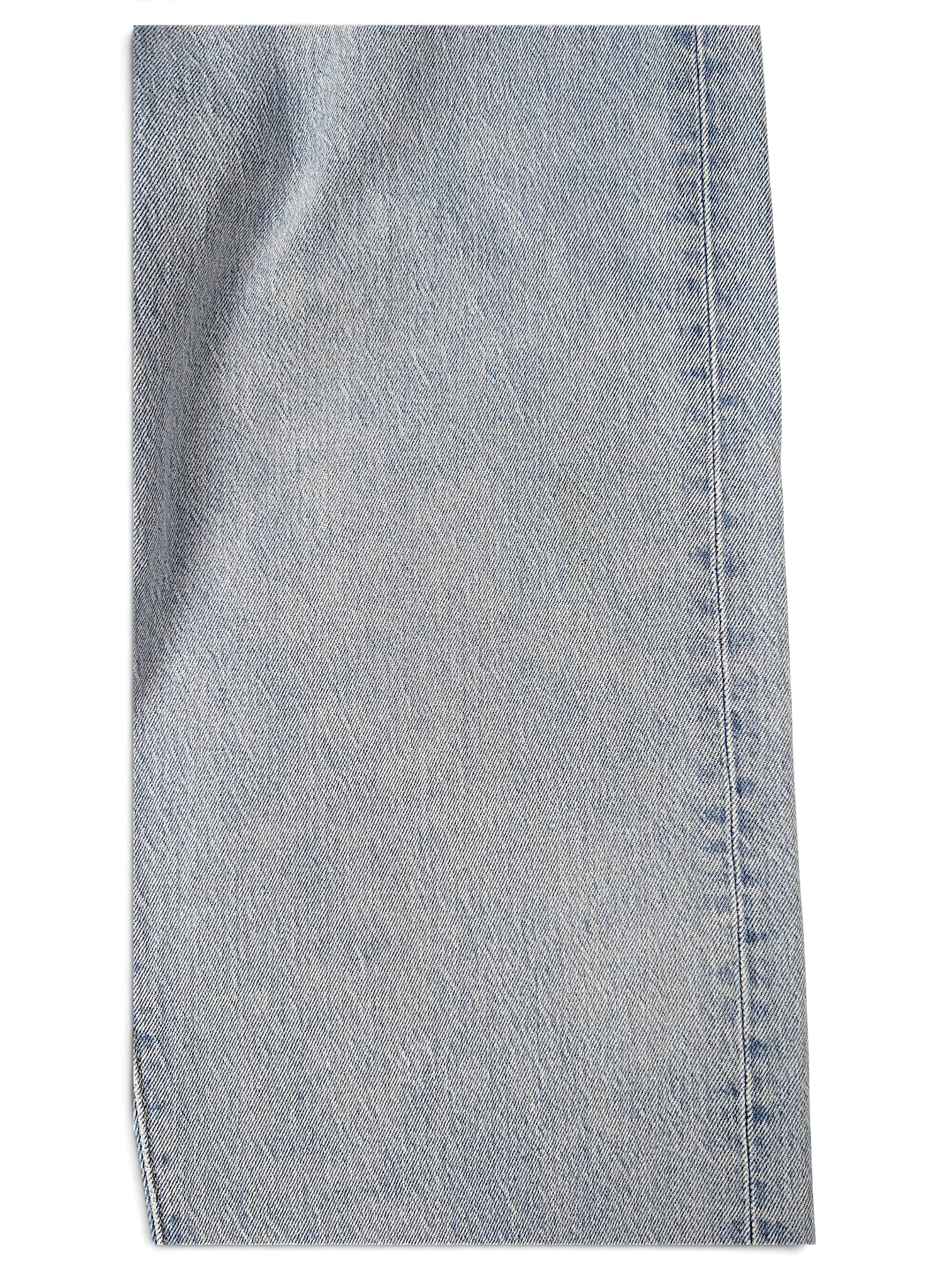 JAKE & IPI Levi's 501 20W light wash denim jeans fabric detail showing a small faint stain on the cotton material